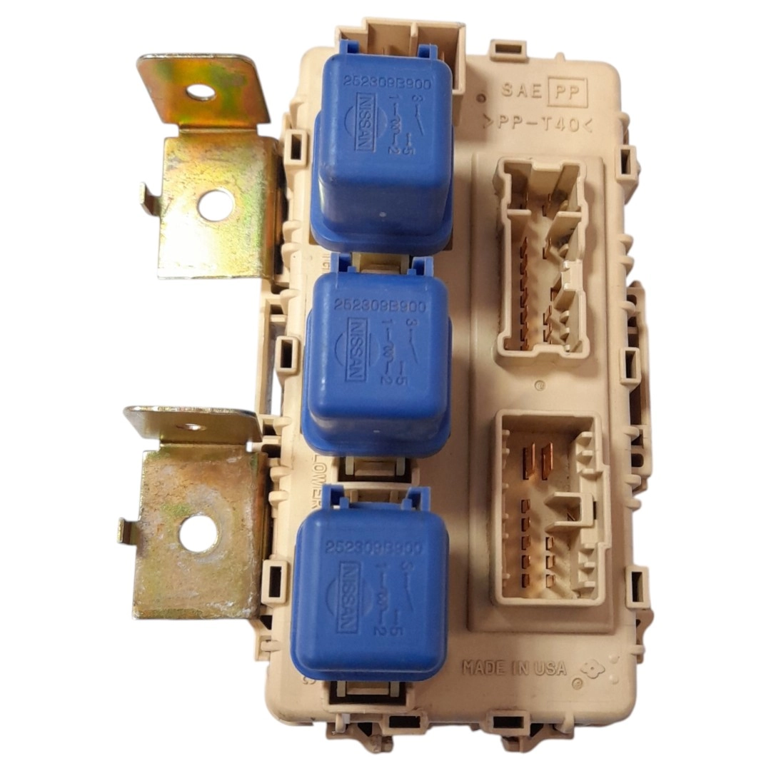 Caixa de Fusíveis Interno Frontier 2.8 mwm 2006 Eletrônica