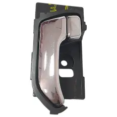 Puxador interno traseiro esquerdo Trailblazer 200cv LTZ 2015