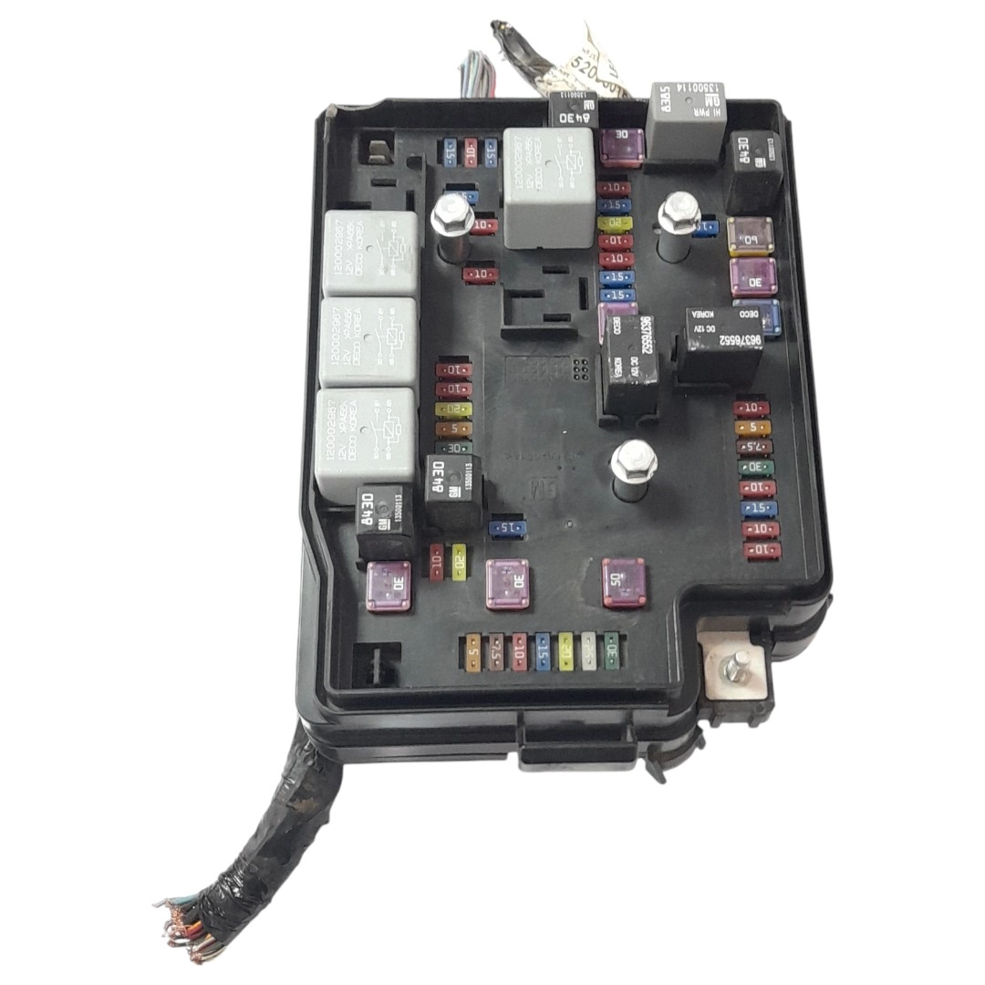 Caixa de fusiveis do motor Trailblazer 200cv LTZ 2015