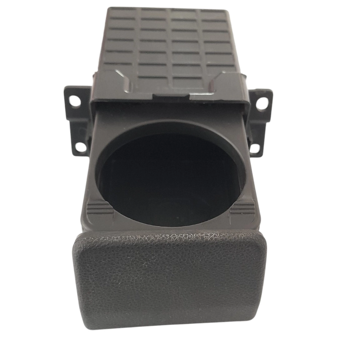 Porta copos lado direito Trailblazer 200cv LTZ 2015