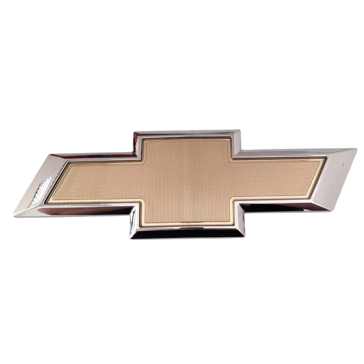 Emblema parachoque tampa traseira Trailblazer 200cv LTZ 2015