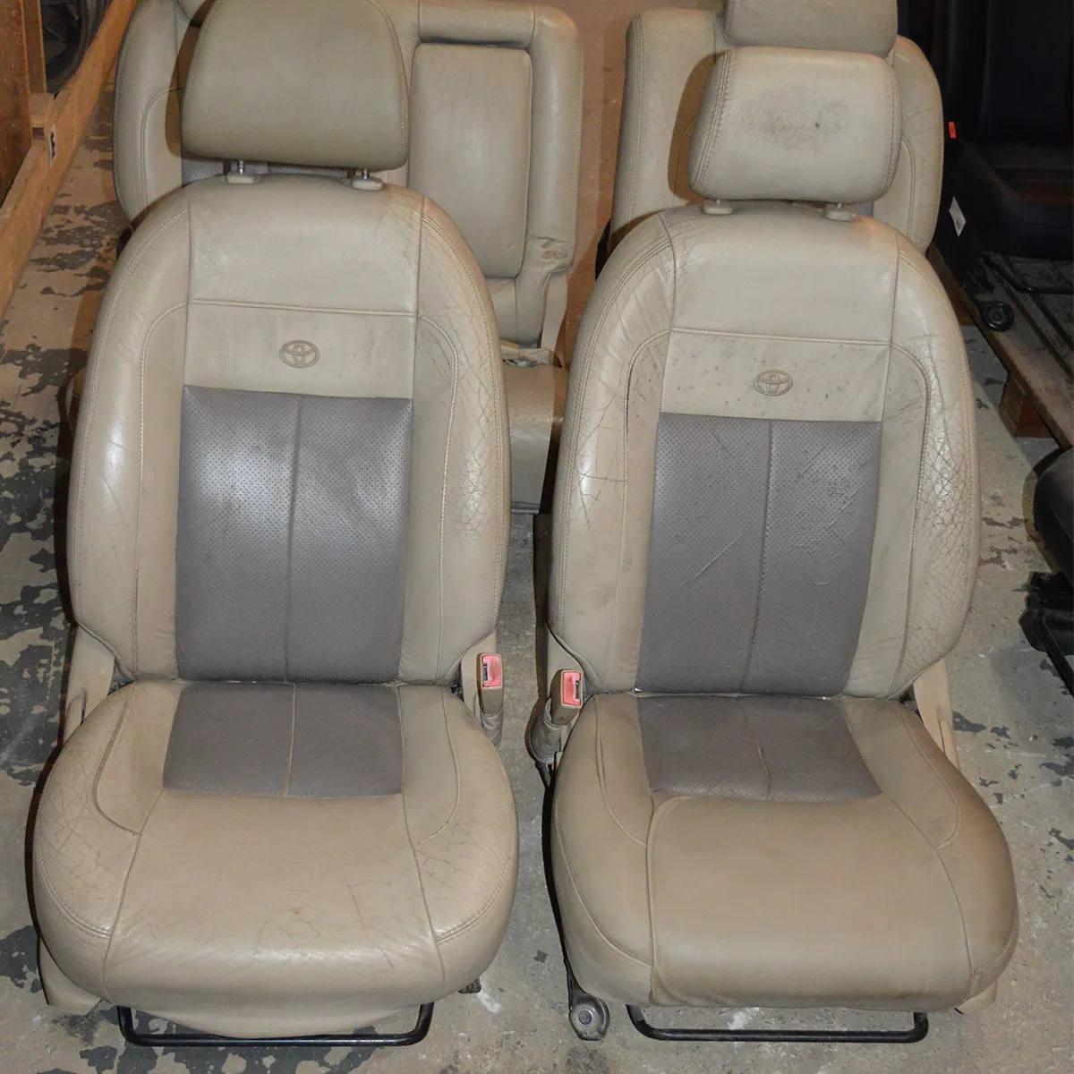 Jogo de banco de couro 3.0 Hilux 2005/2015