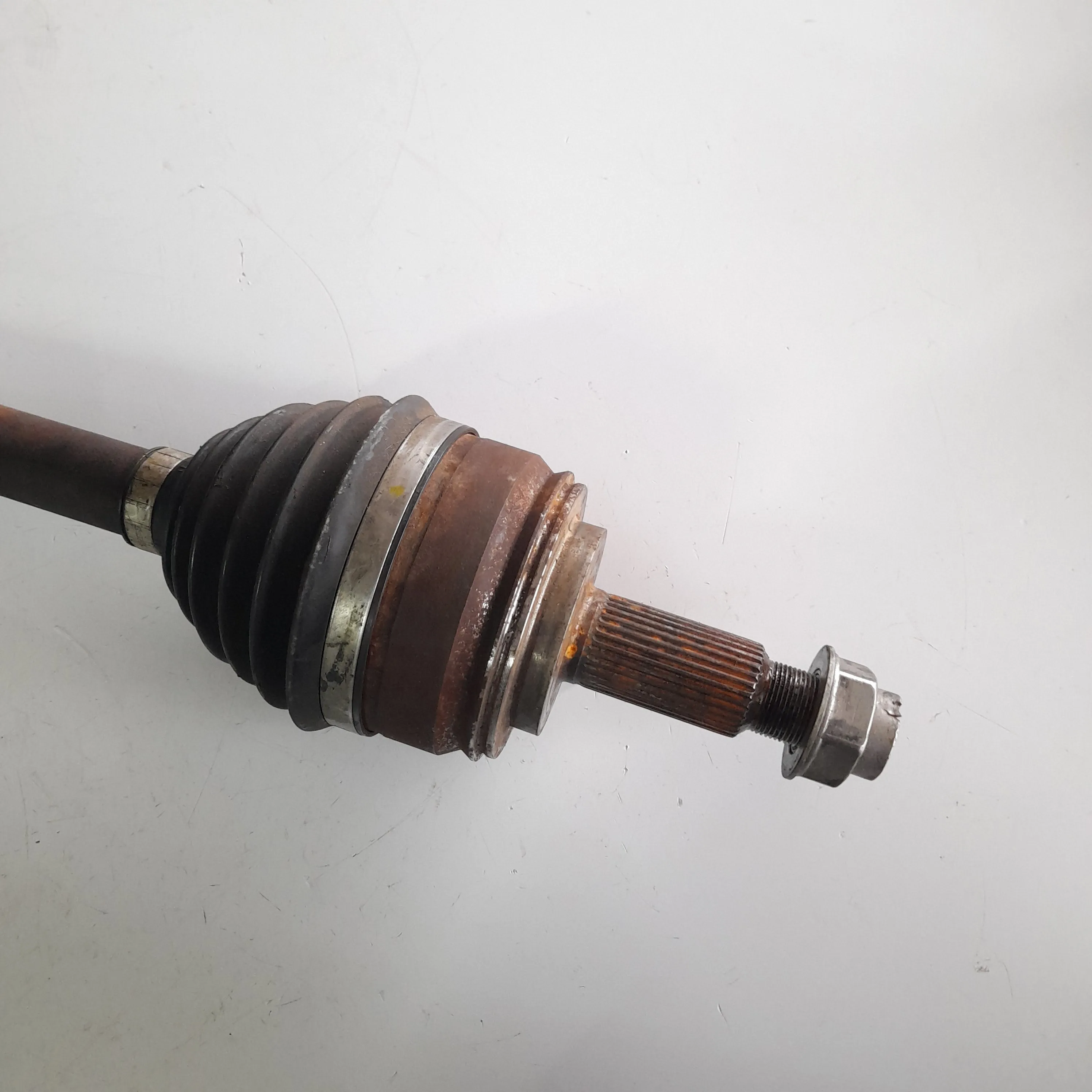 Semi eixo direito lado roda Renault Master 2.3 2019