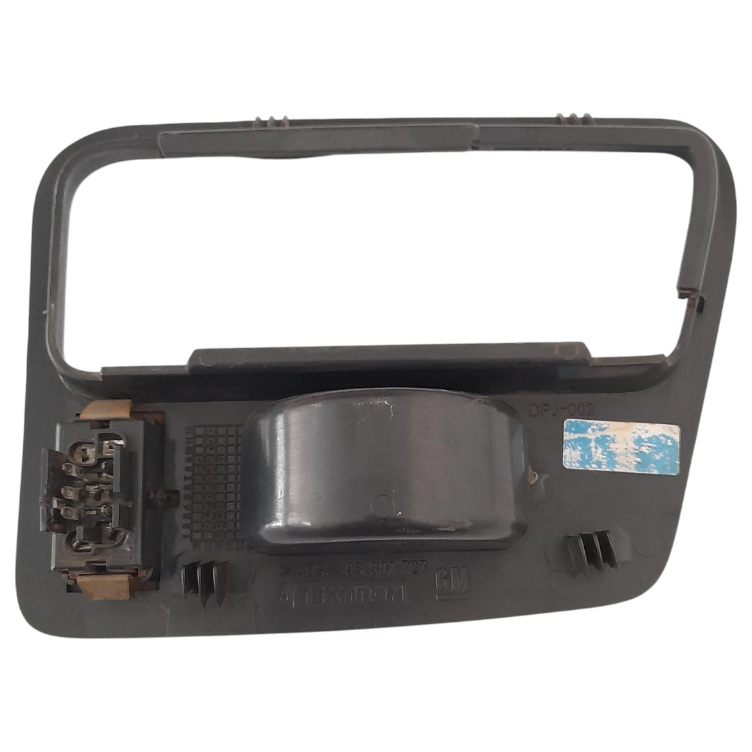 Moldura maçaneta traseira direita s10 2.4 Flex 2009