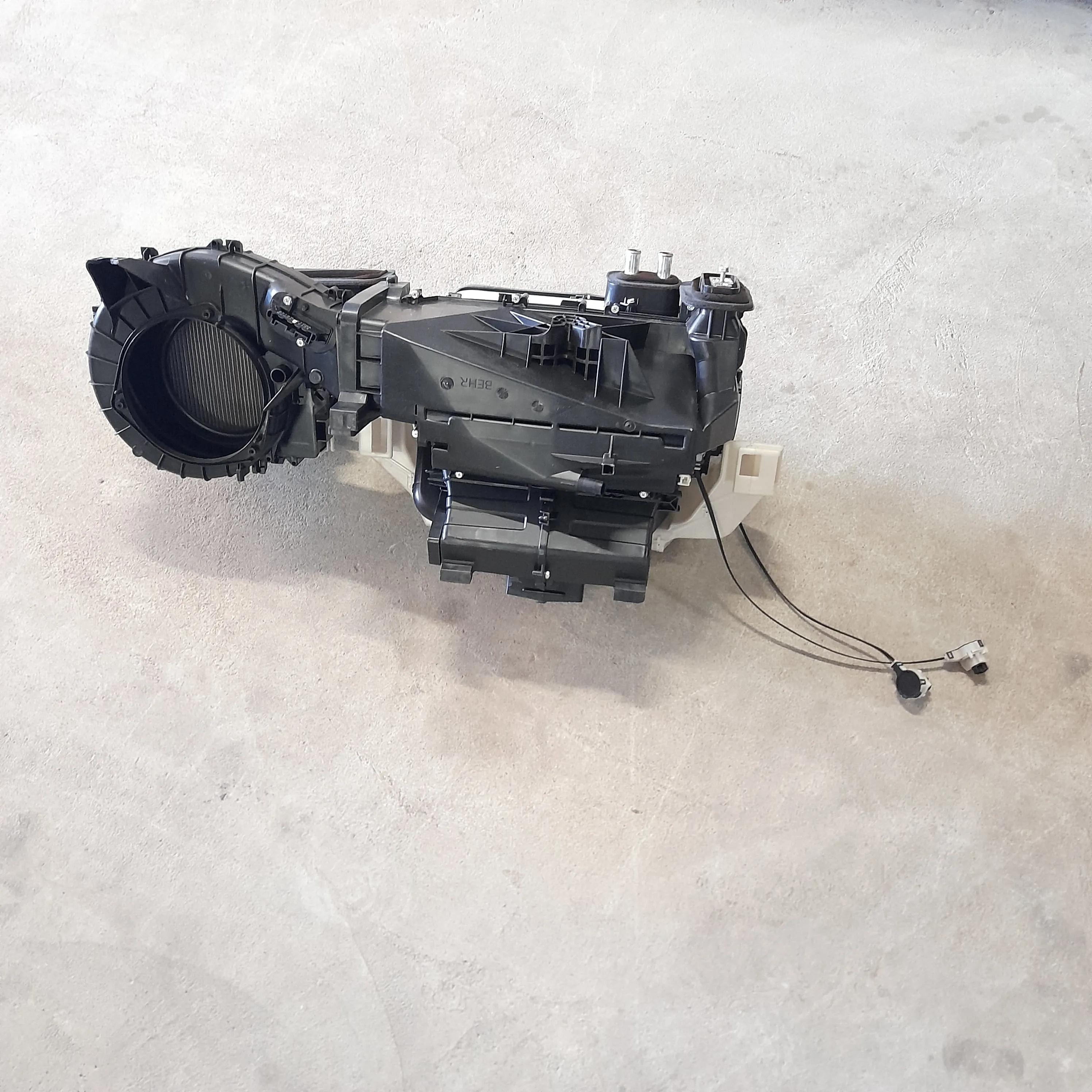 Caixa de ar condicionado S10 LT 2.4 Flex 2013