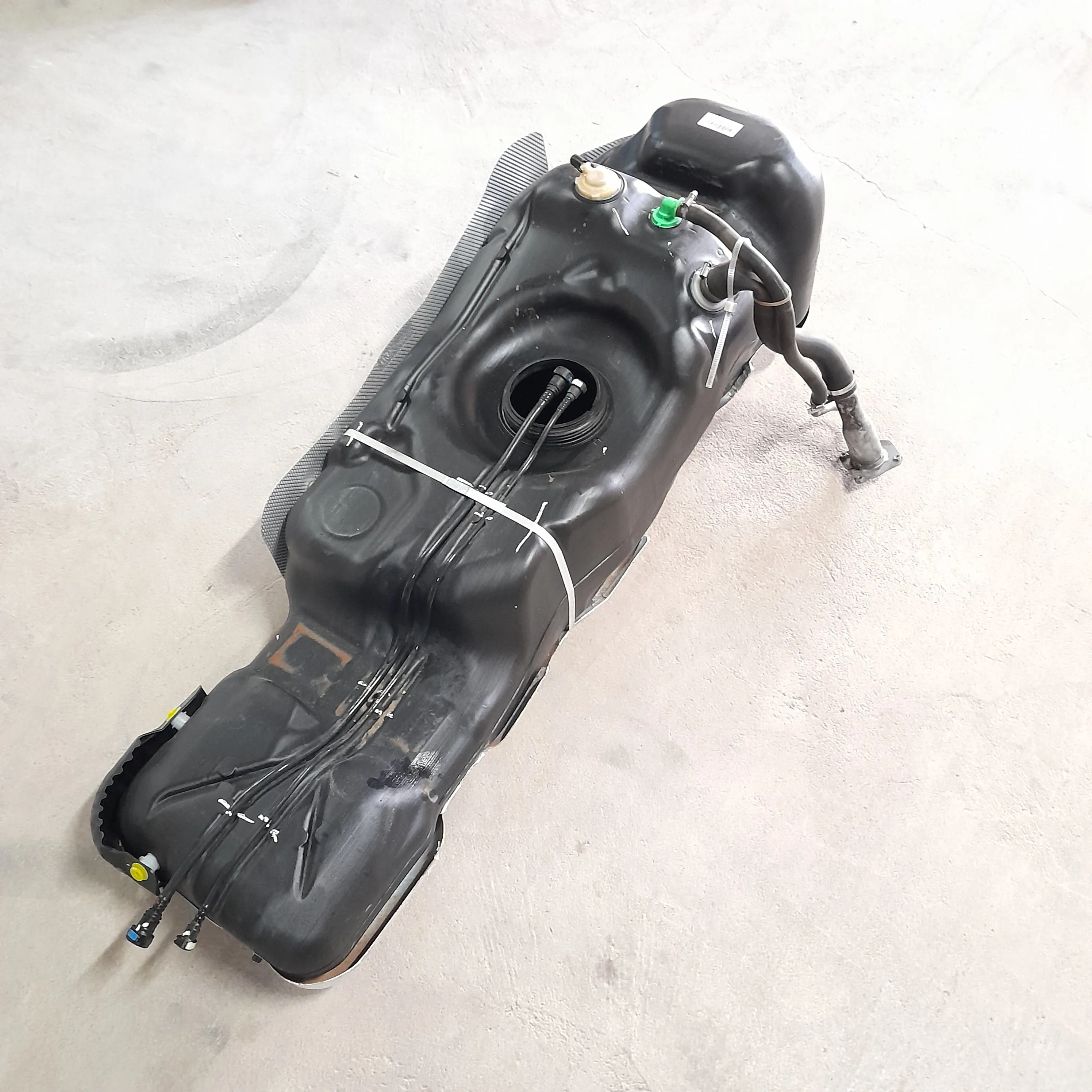 Tanque de combustivel com gargalo S10 2013 2.8 180CV Diesel 