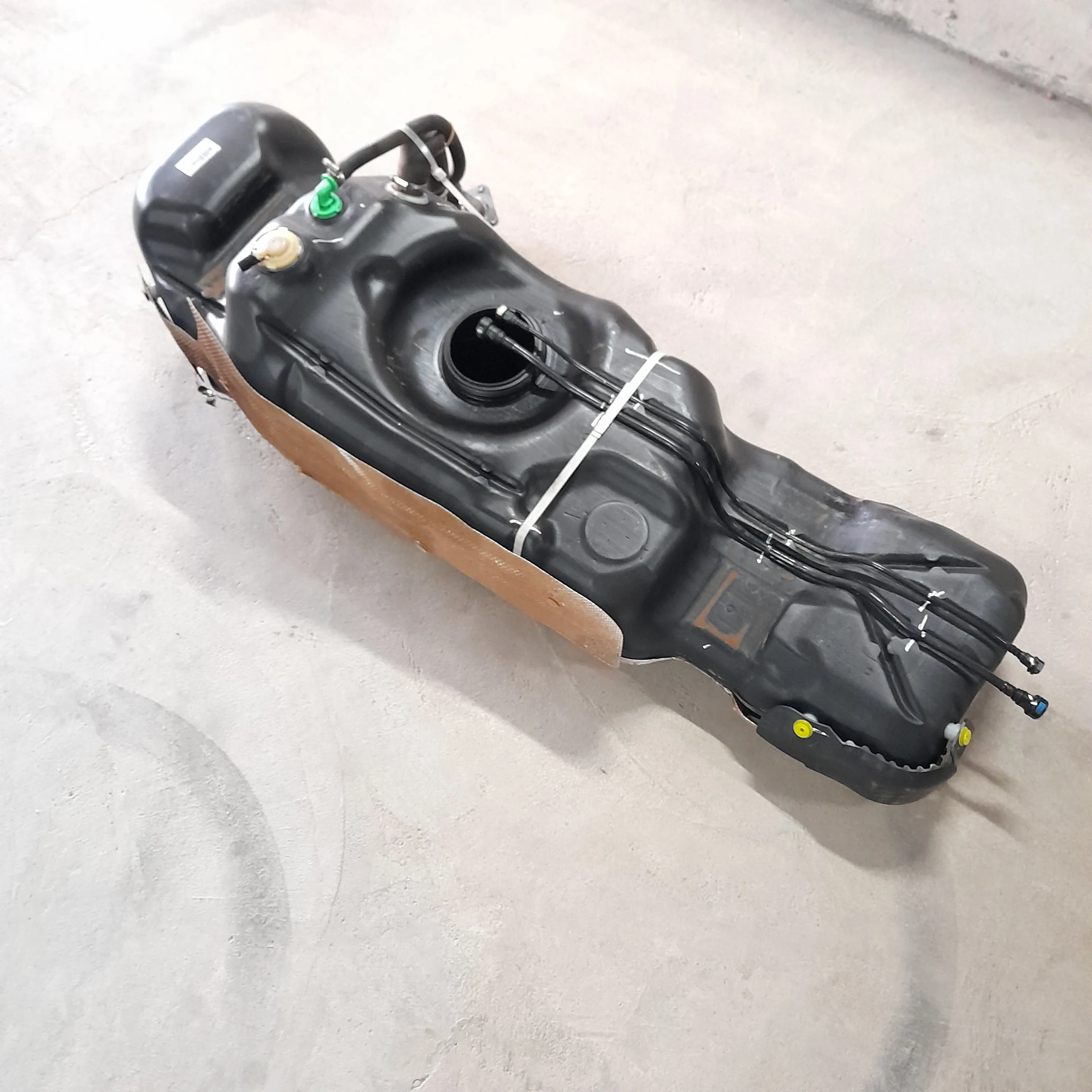 Tanque de combustivel com gargalo S10 2013 2.8 180CV Diesel 
