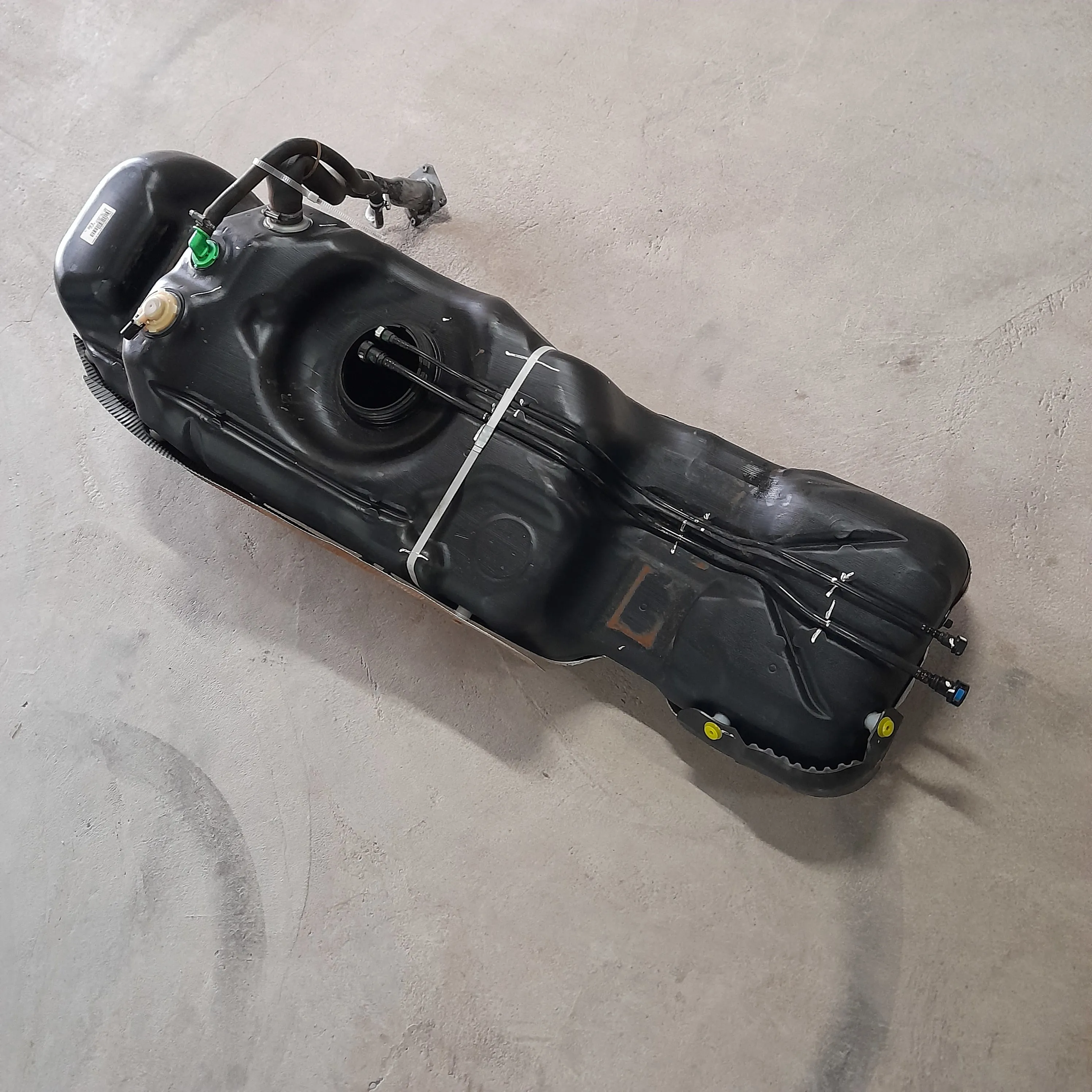 Tanque de combustivel com gargalo S10 2013 2.8 180CV Diesel 