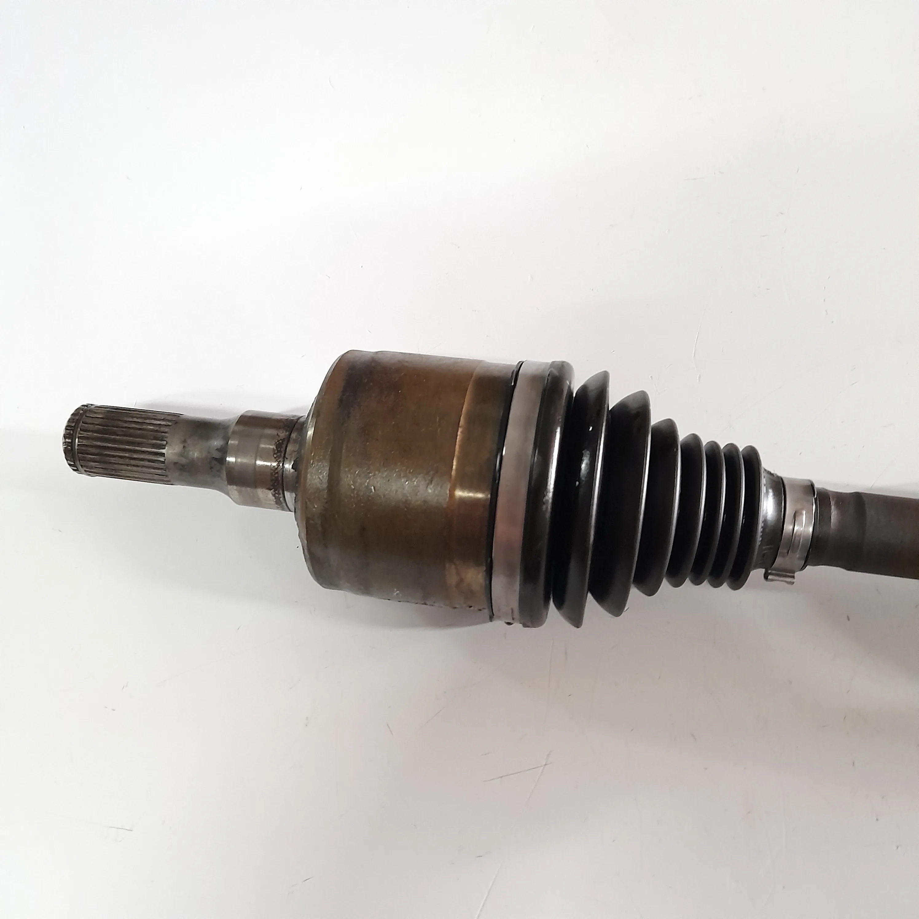 Semi eixo dianteiro S10 2013 2.8 180CV Diesel 
