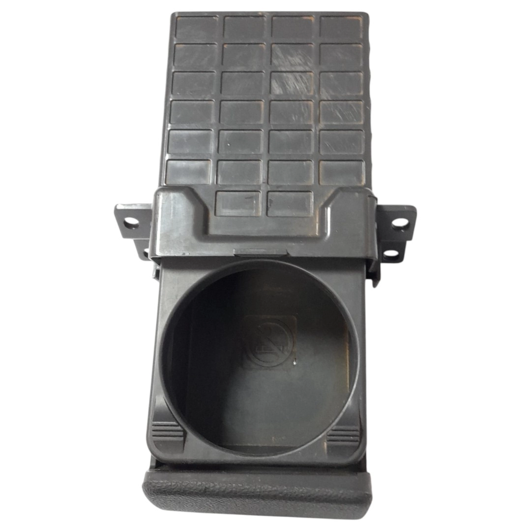 Porta Copos Do Painel Esquerdo Trailblazer 2.8 180cv 2013