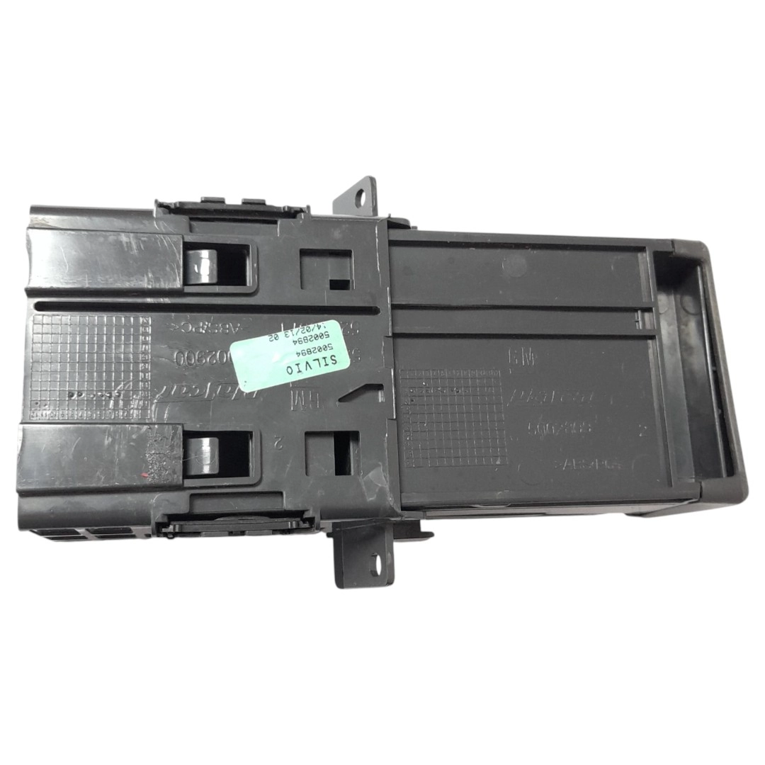 Porta Copos Do Painel Esquerdo Trailblazer 2.8 180cv 2013