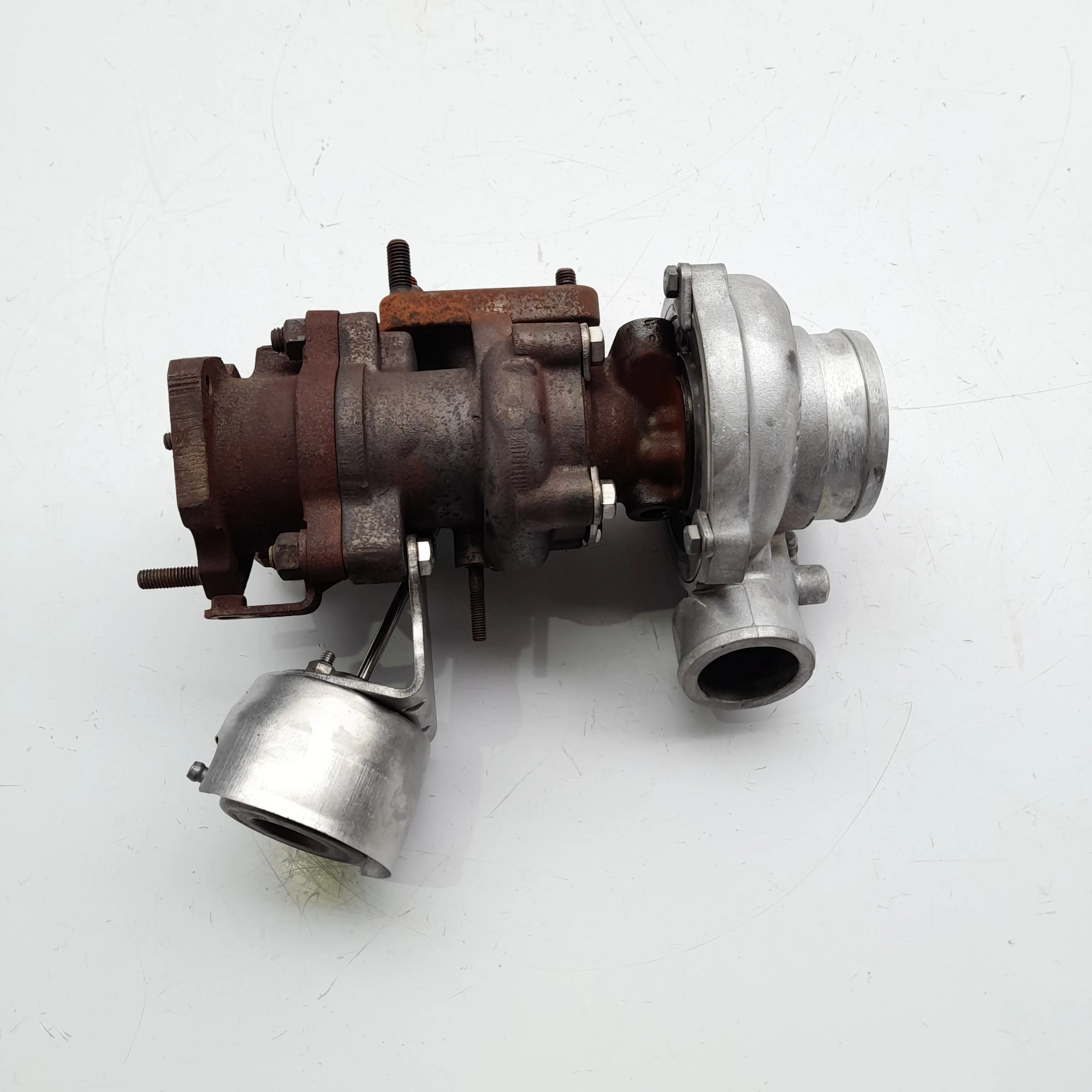 Turbina turbo compressor Frontier 2.8 mwm eletrônica 2006