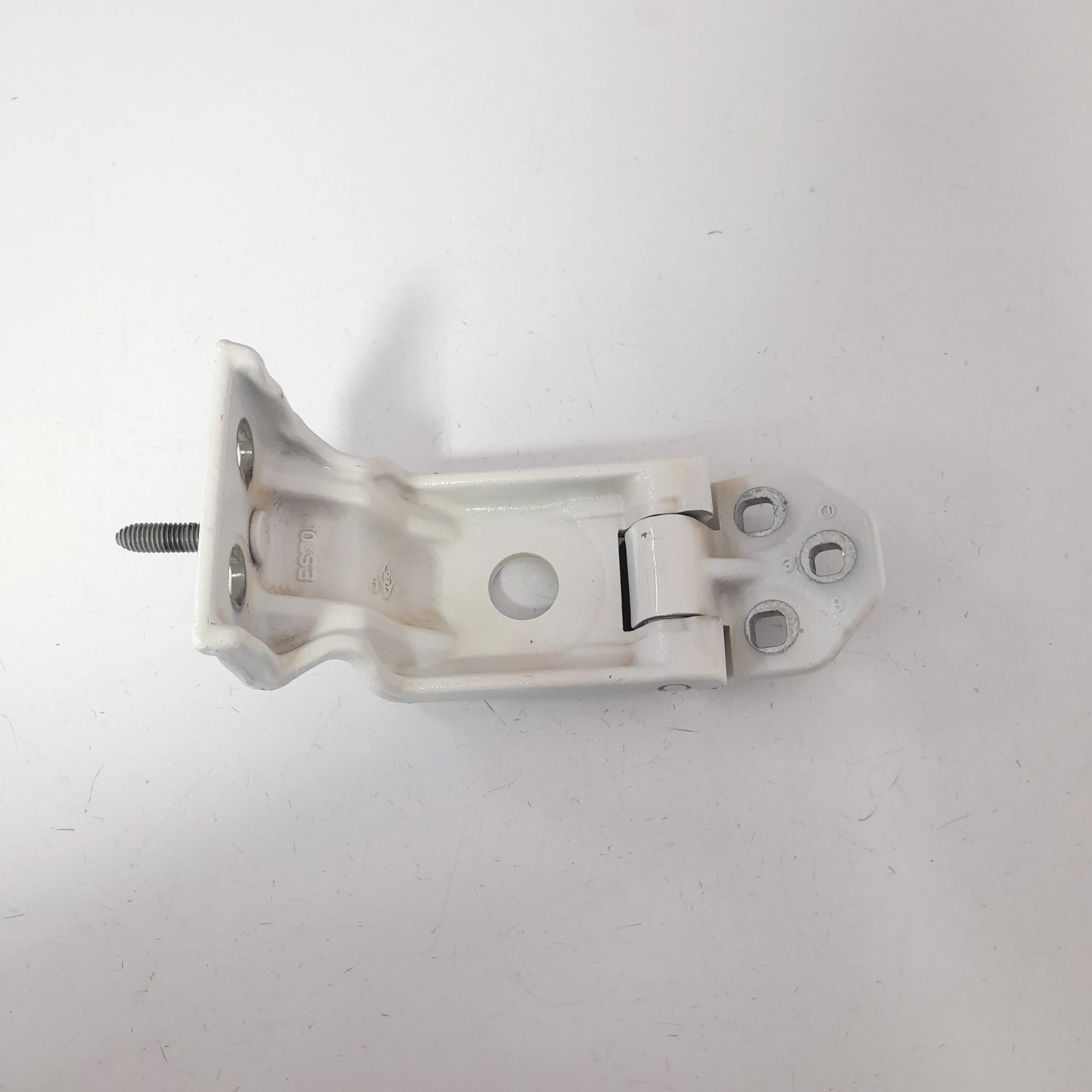 Dobradiça porta tras esq inferior Master 2.3 2019