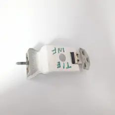 Dobradiça porta tras esq inferior Master 2.3 2019