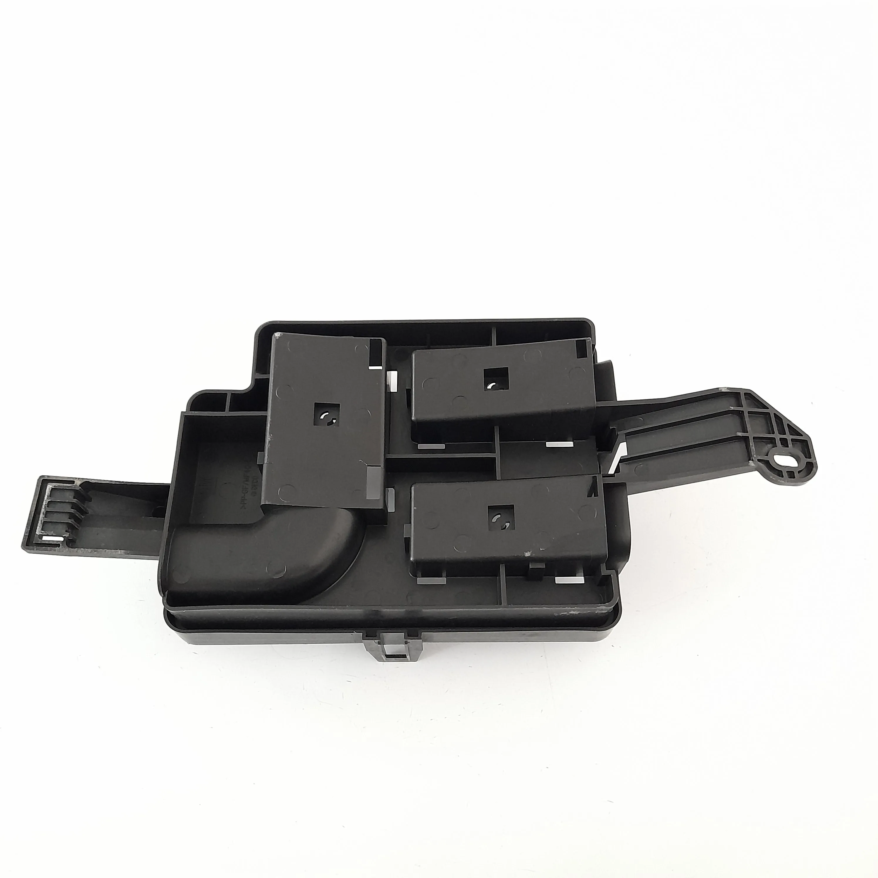 Suporte Caixa de Fusíveis Trailblazer 180cv 2013 
