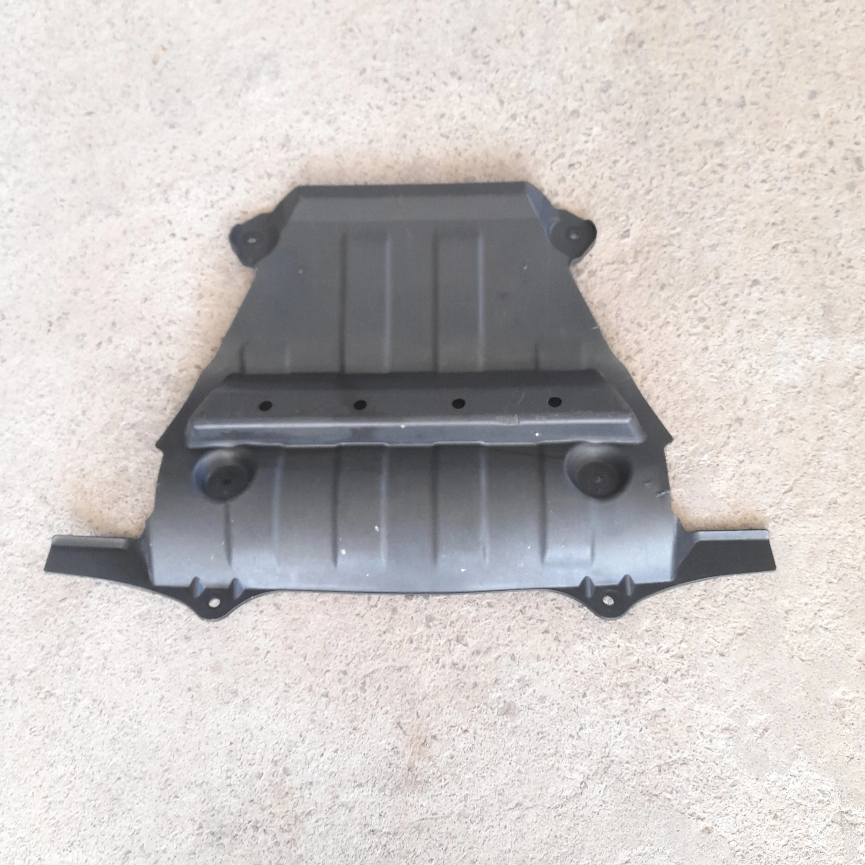 Acabamento proteção do cárter S10 2.8 200CV 2019 aut