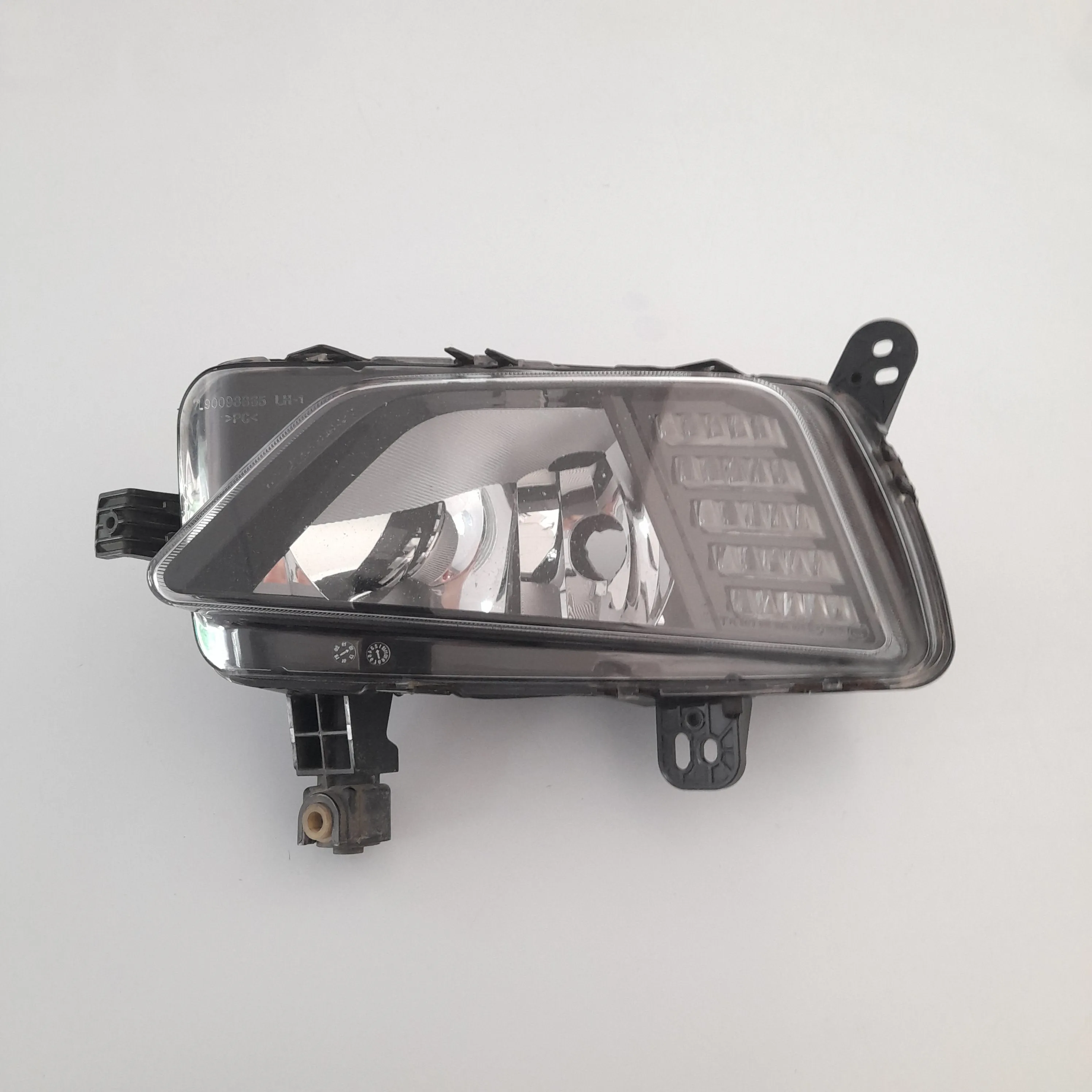 Farolete esquerdo Virtus 2019 1.0 turbo Aut Flex