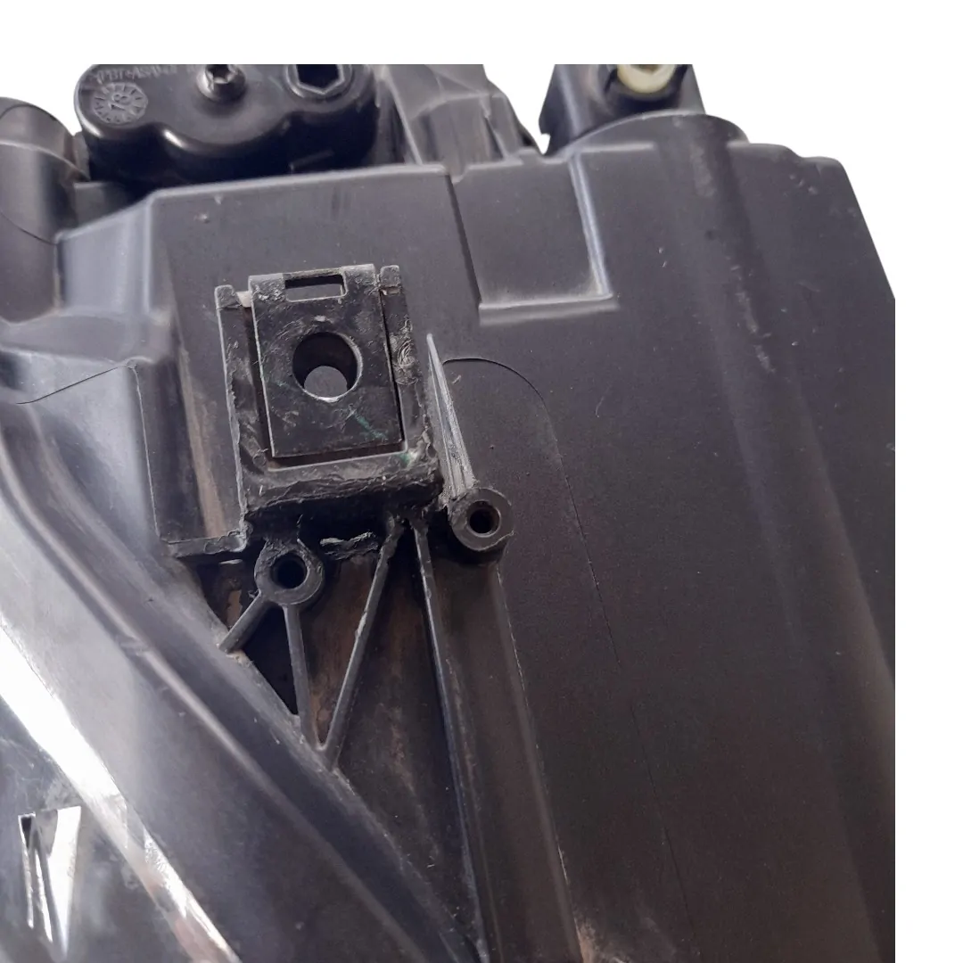 Farol direito Virtus 2019 1.0 turbo Aut Flex