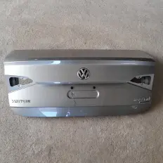 Tampa do porta malas Virtus 2019 1.0 turbo Aut Flex