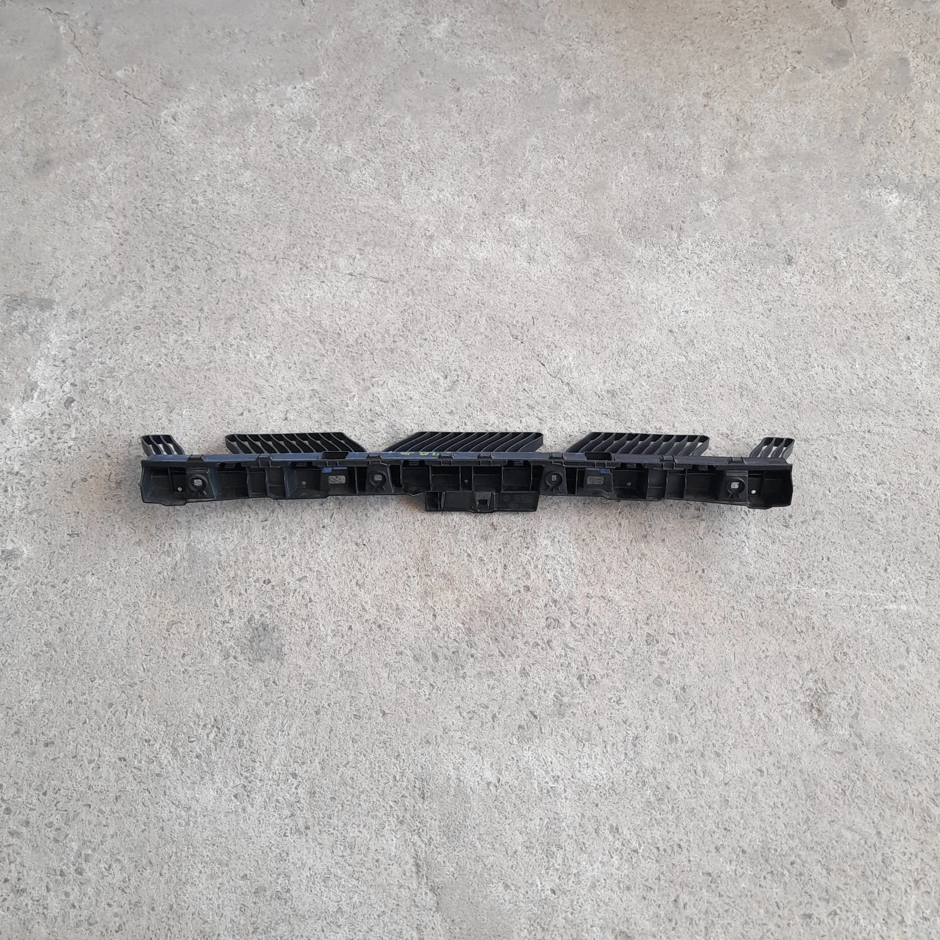 Guia parachoque traseiro Do VW T-CROSS 1.0 tsi 2020