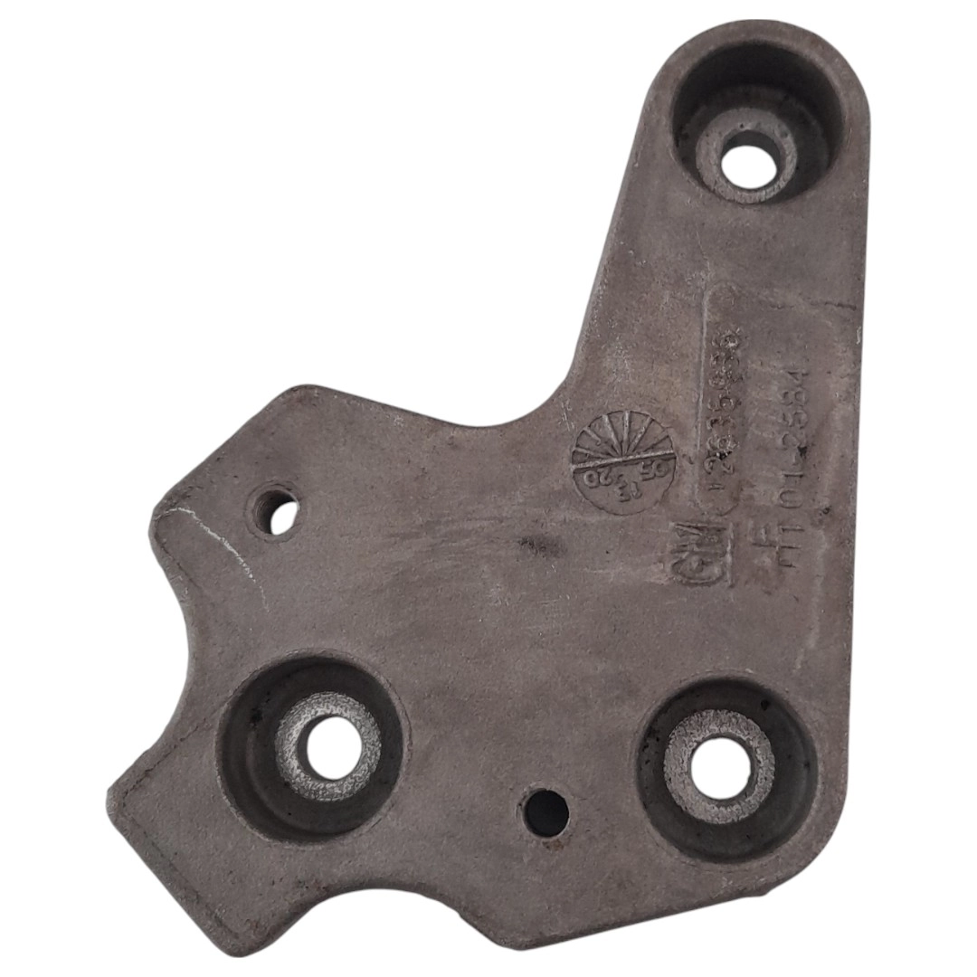 Suporte válvula EGR S10 2013 2.8 180CV Aut
