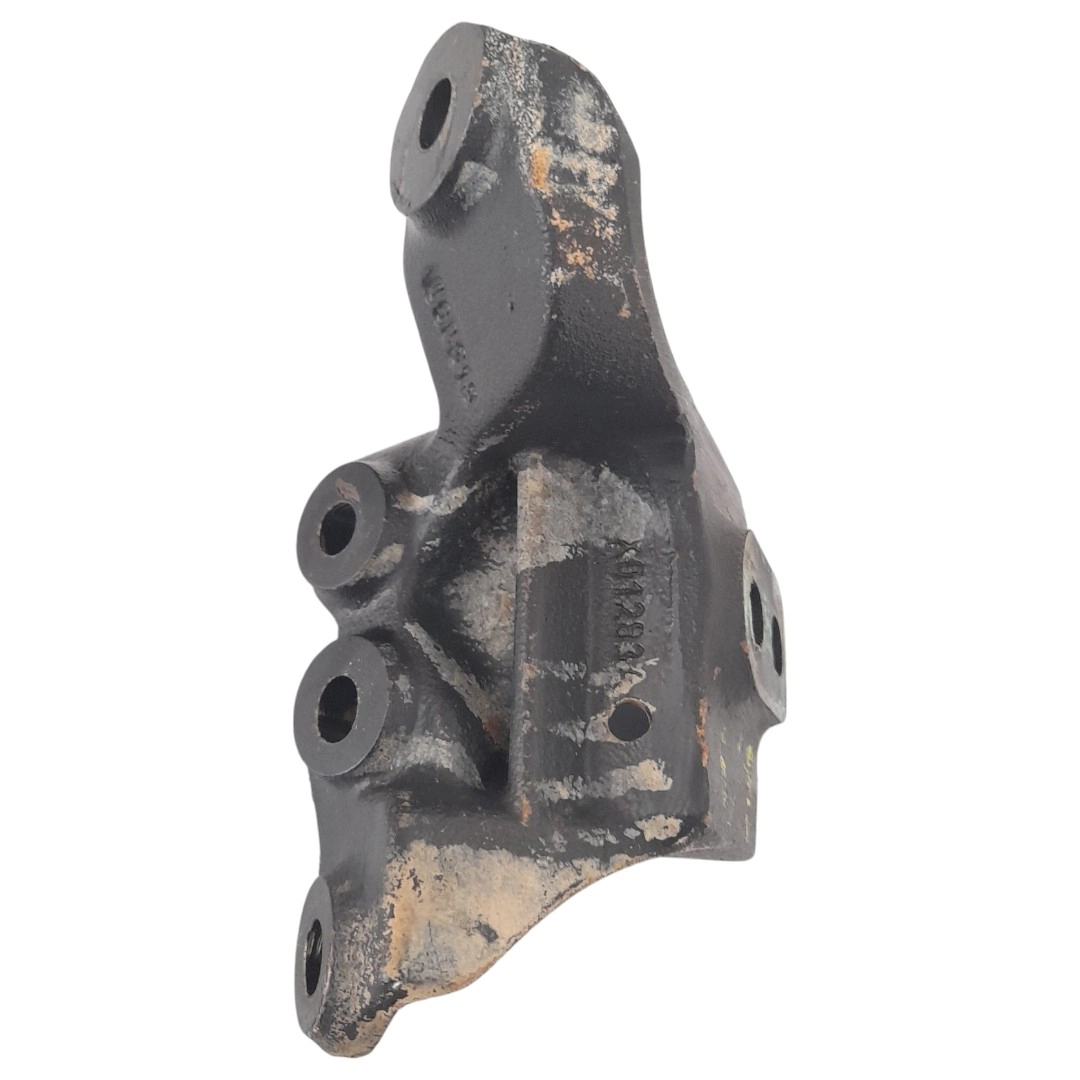 Suporte do coxim do motor esquerdo S10 2013 2.8 180CV aut