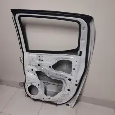 Porta traseira direita S10 2.5 manual 4X2 2015 flex