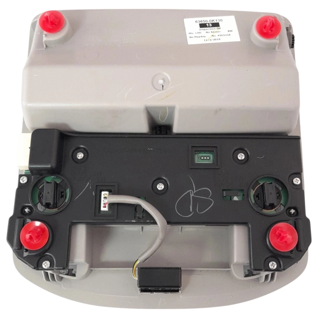 Luz de teto com porta óculos Hilux 2.8 2019 Manual 0KM