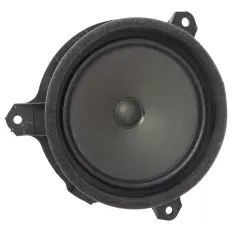 Alto falante porta traseira esquerda Hilux 2.8 2019 Manual 0KM