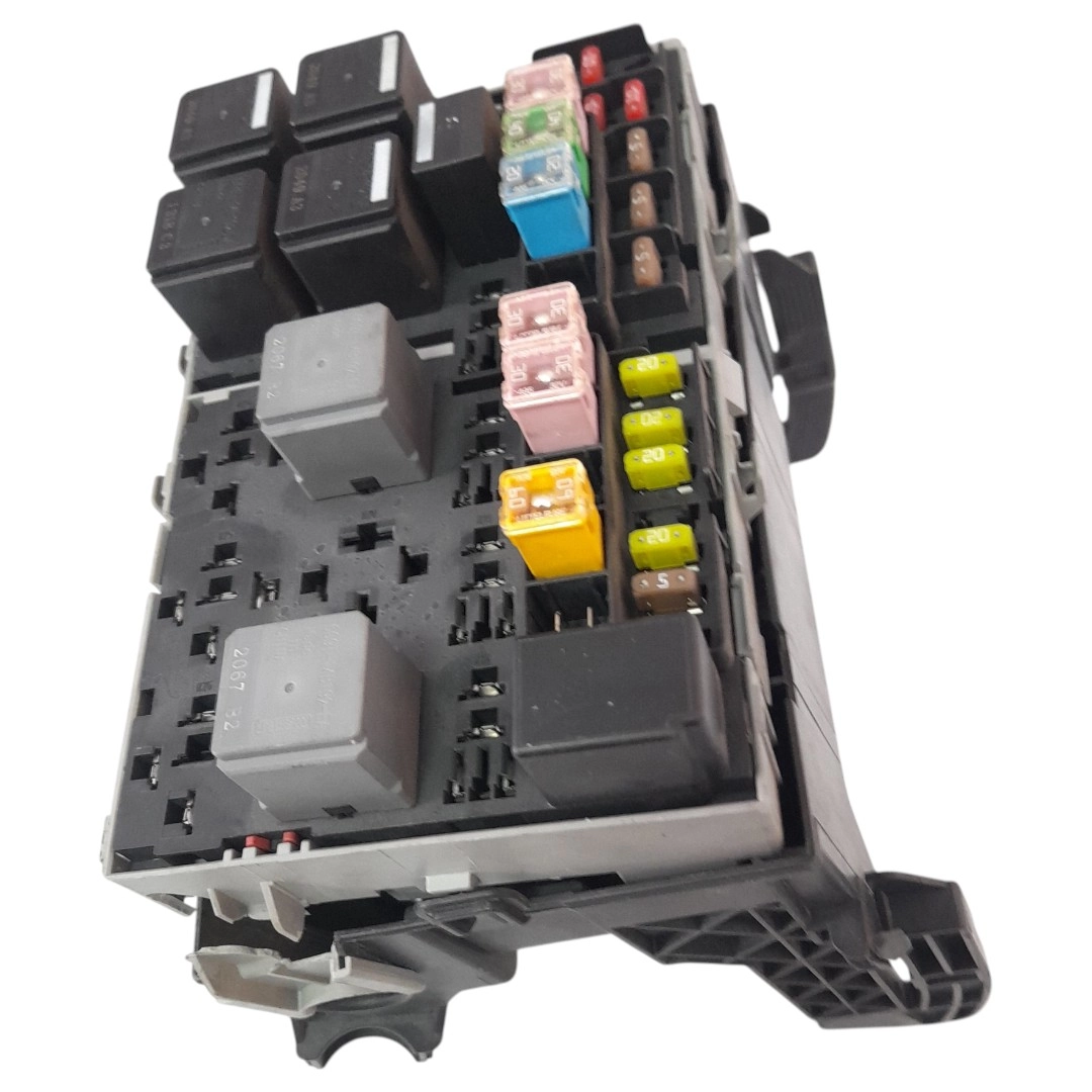 Caixa de Fusíveis Interna Ford Transit 2.2 2012