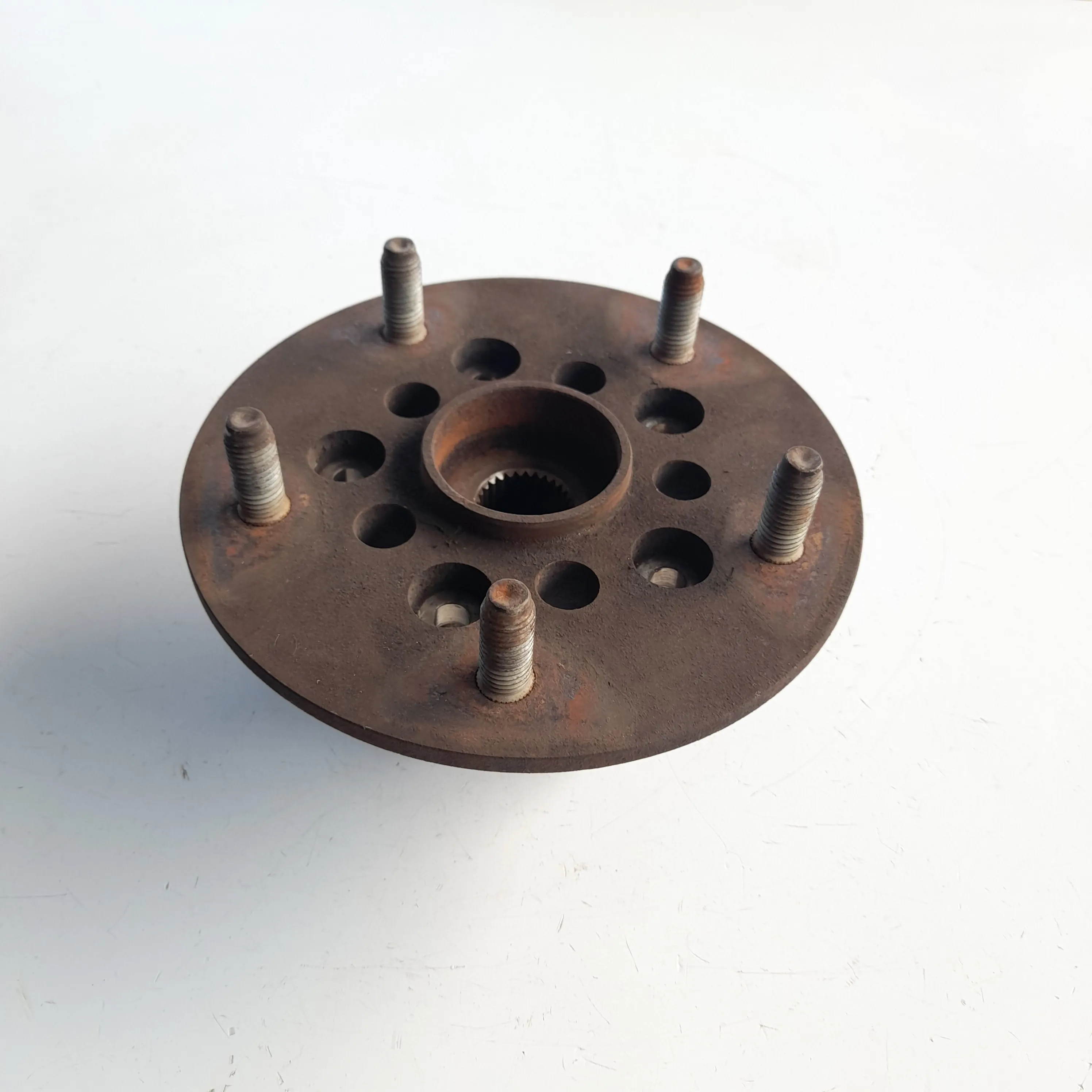Cubo de roda Ford Transit 2.2 2012