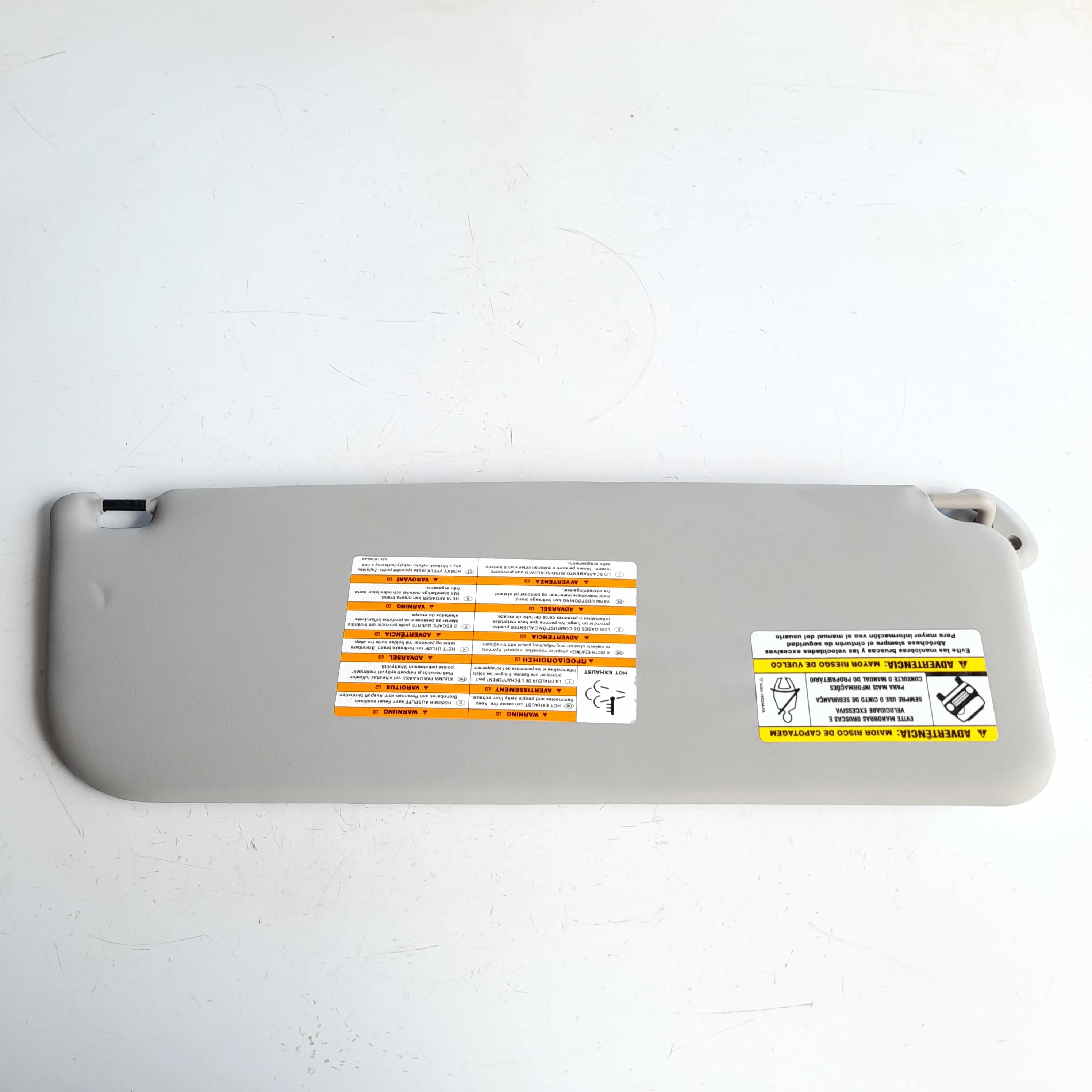 Tapa sol esquerdo Ford Transit 2.2 2012