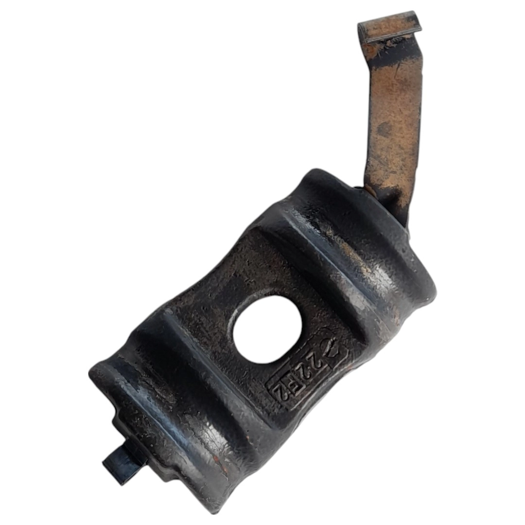 Suporte esquerdo feixe de molas Ford Transit 2.2 2012