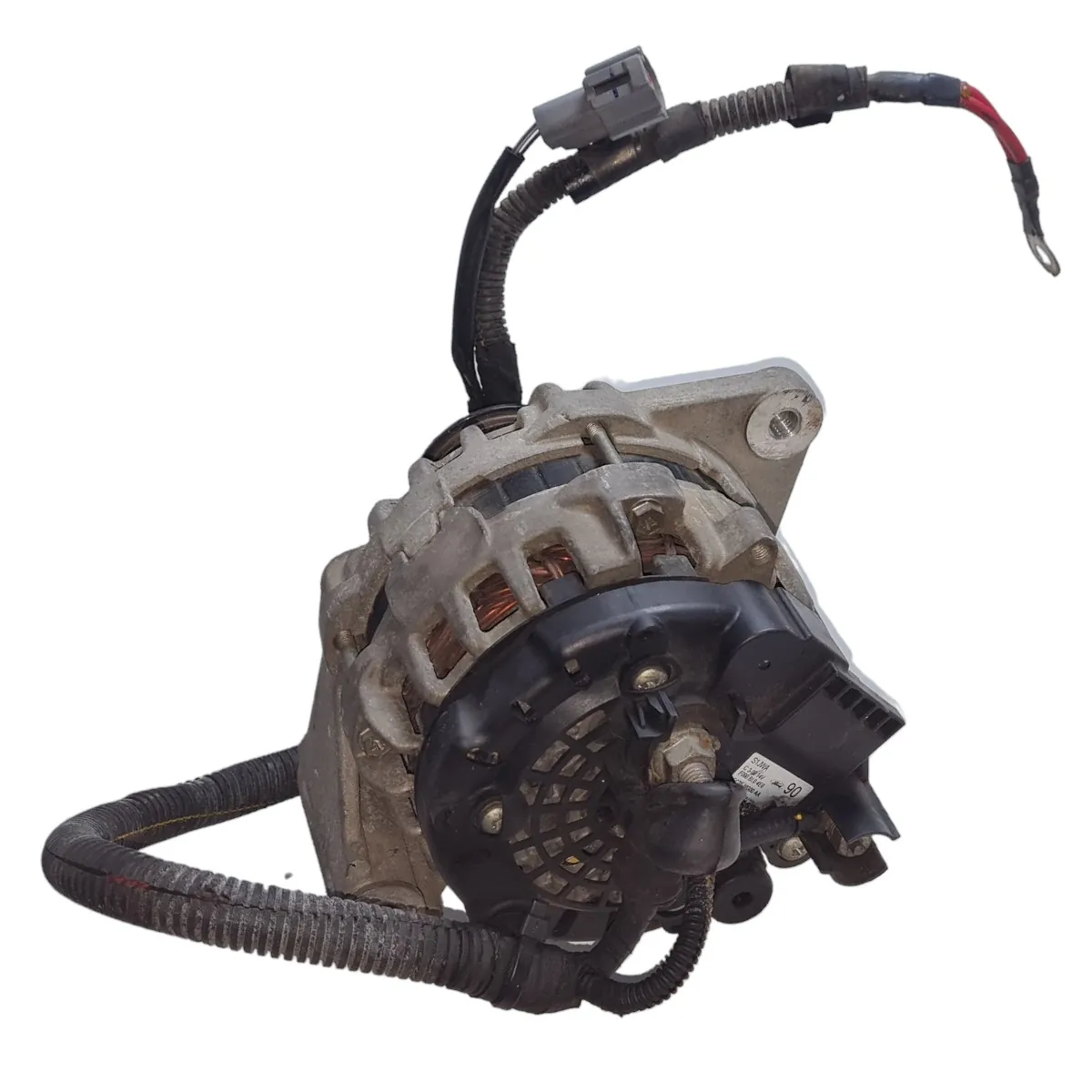 Alternador 12v com chicote F4000 2.8 cummins 4x2 2015
