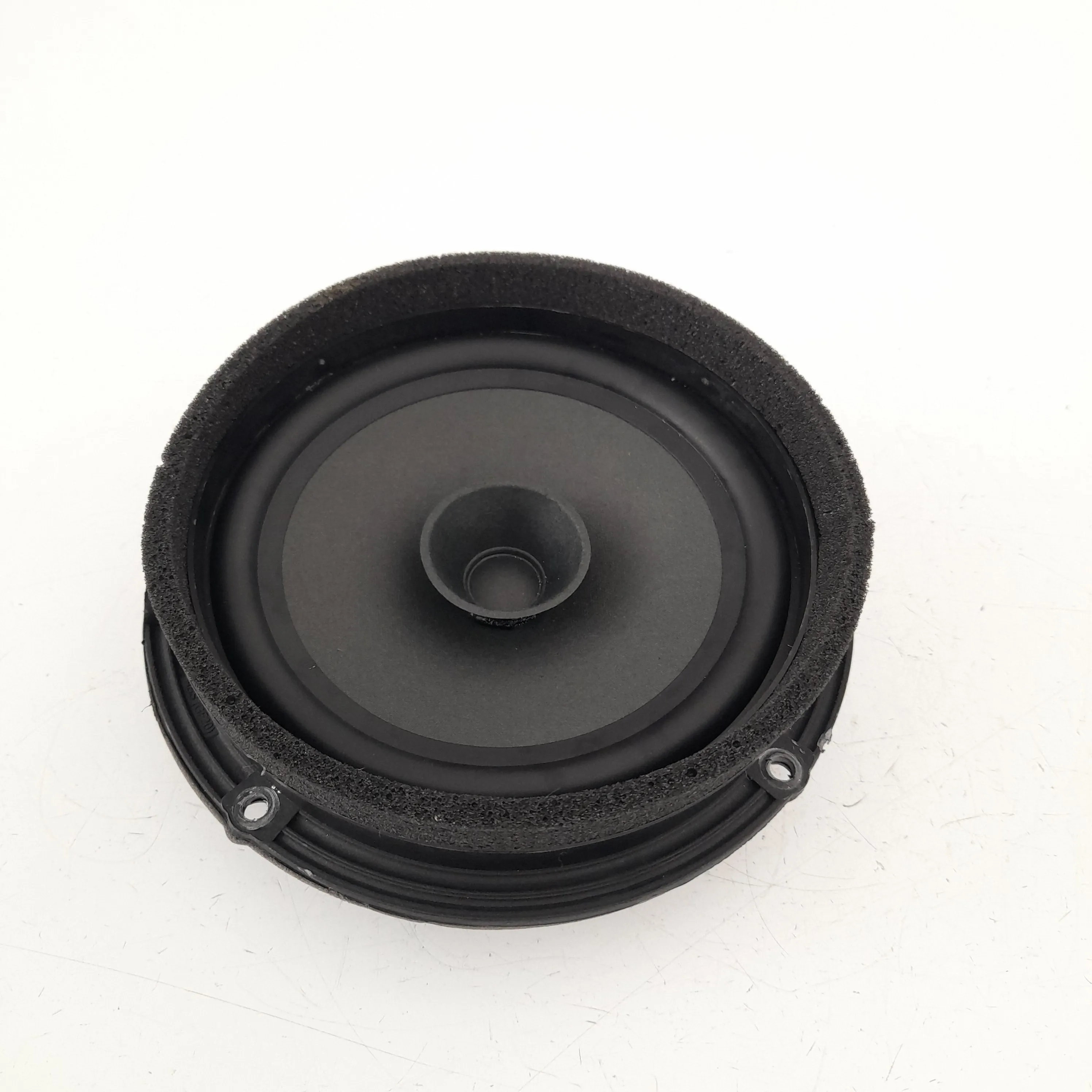 Alto falante porta tras esq Do Vw fox 1.6 2022 flex