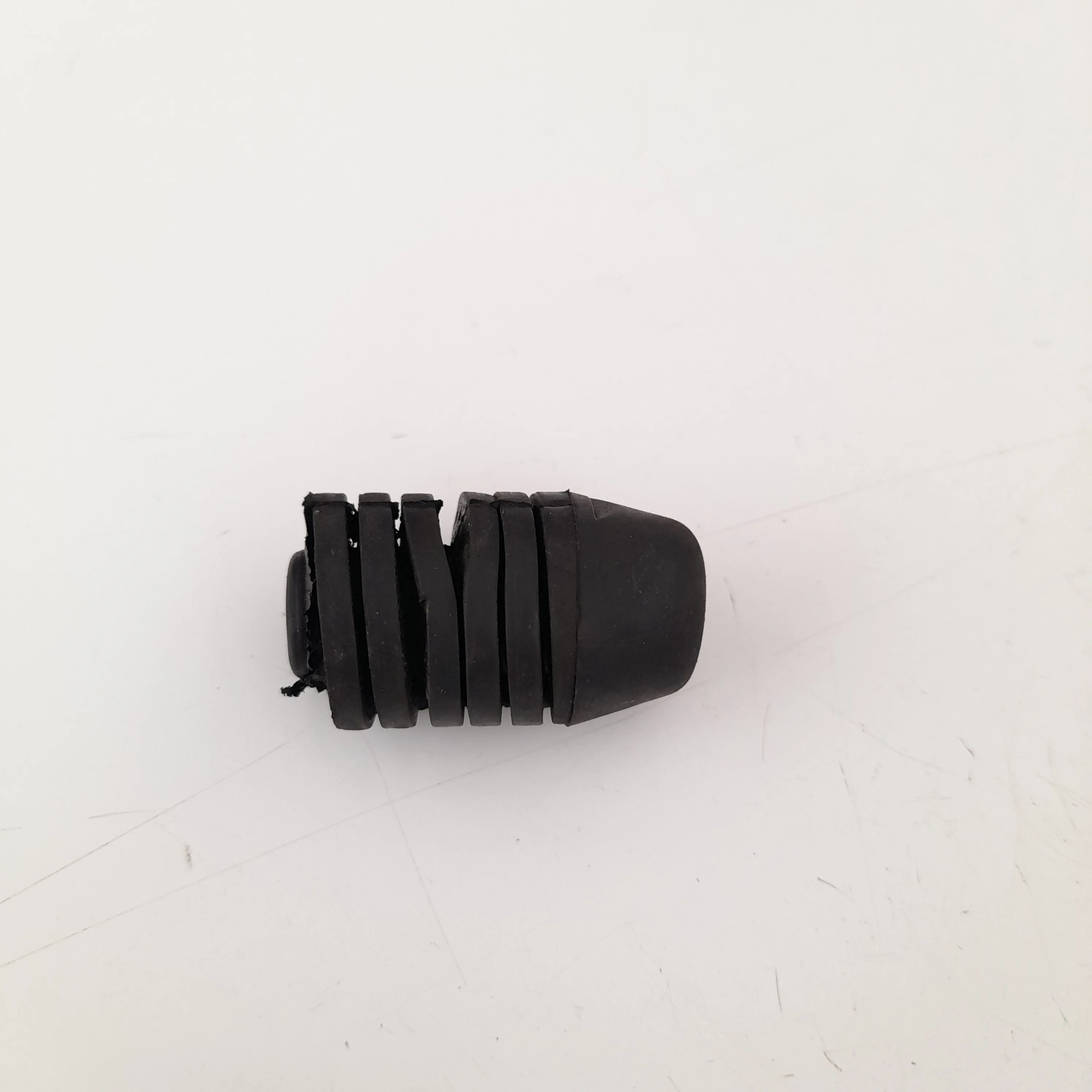 Batente rosca do capô Do Vw fox 1.6 2022 flex