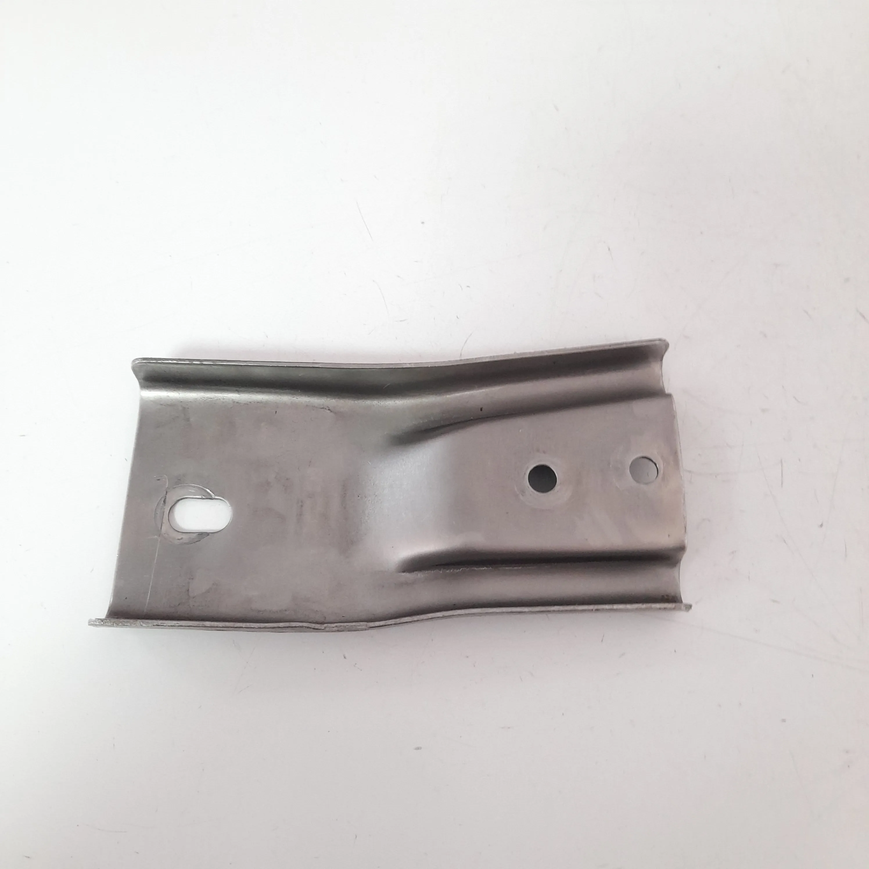 Tirante inferior esquerdo Do Vw fox 1.6 2022 flex