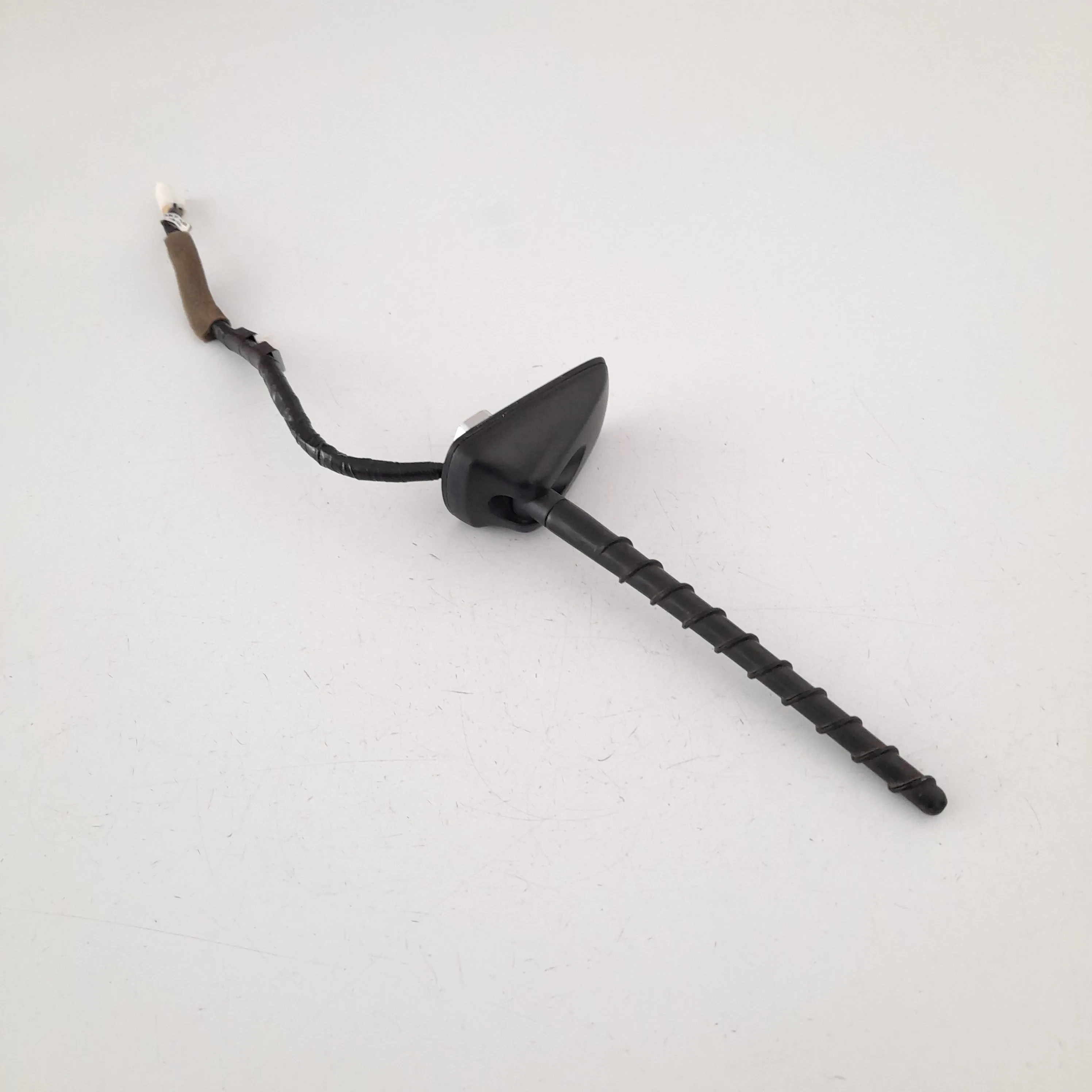 Antena com base do teto Hilux 2.8 4x4 CS 2018