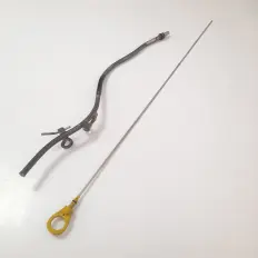 Vareta com bainha óleo do motor Hilux 2.8 4x4 CS 2018