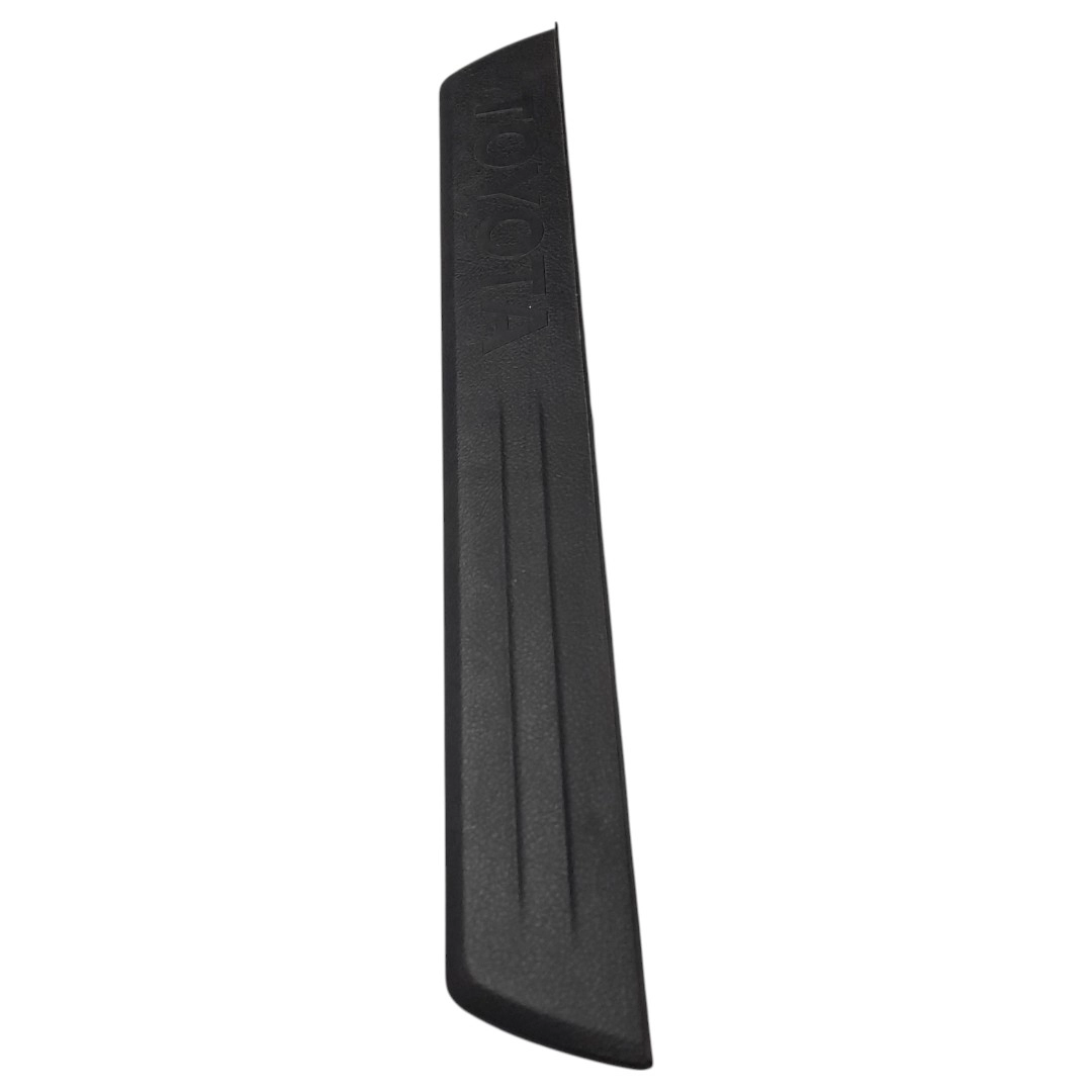Soleira porta dianteira direita Hilux 2020 2.8 2020 Aut