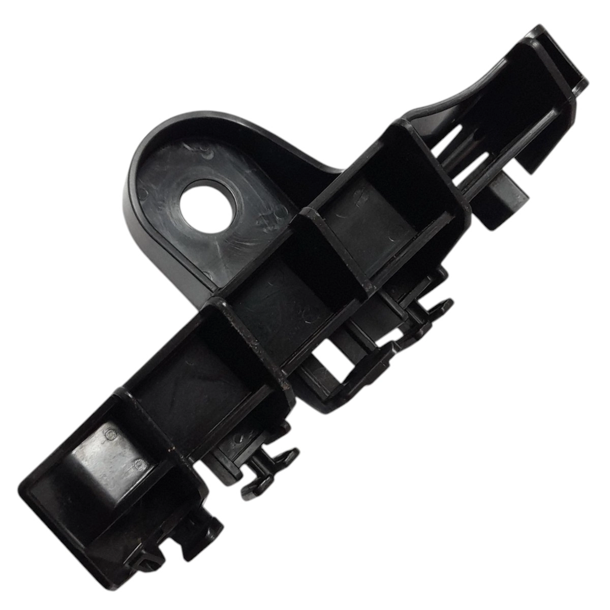 Suporte parachoque traseiro direito Da Hilux 2020 2.8 2020 Aut