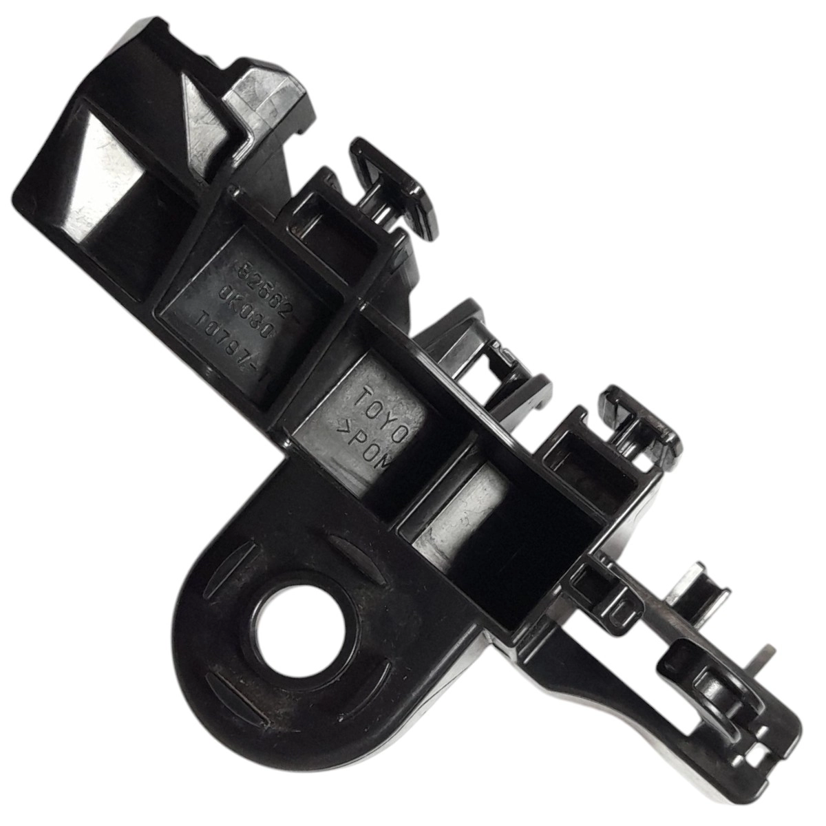 Suporte parachoque traseiro direito Da Hilux 2020 2.8 2020 Aut