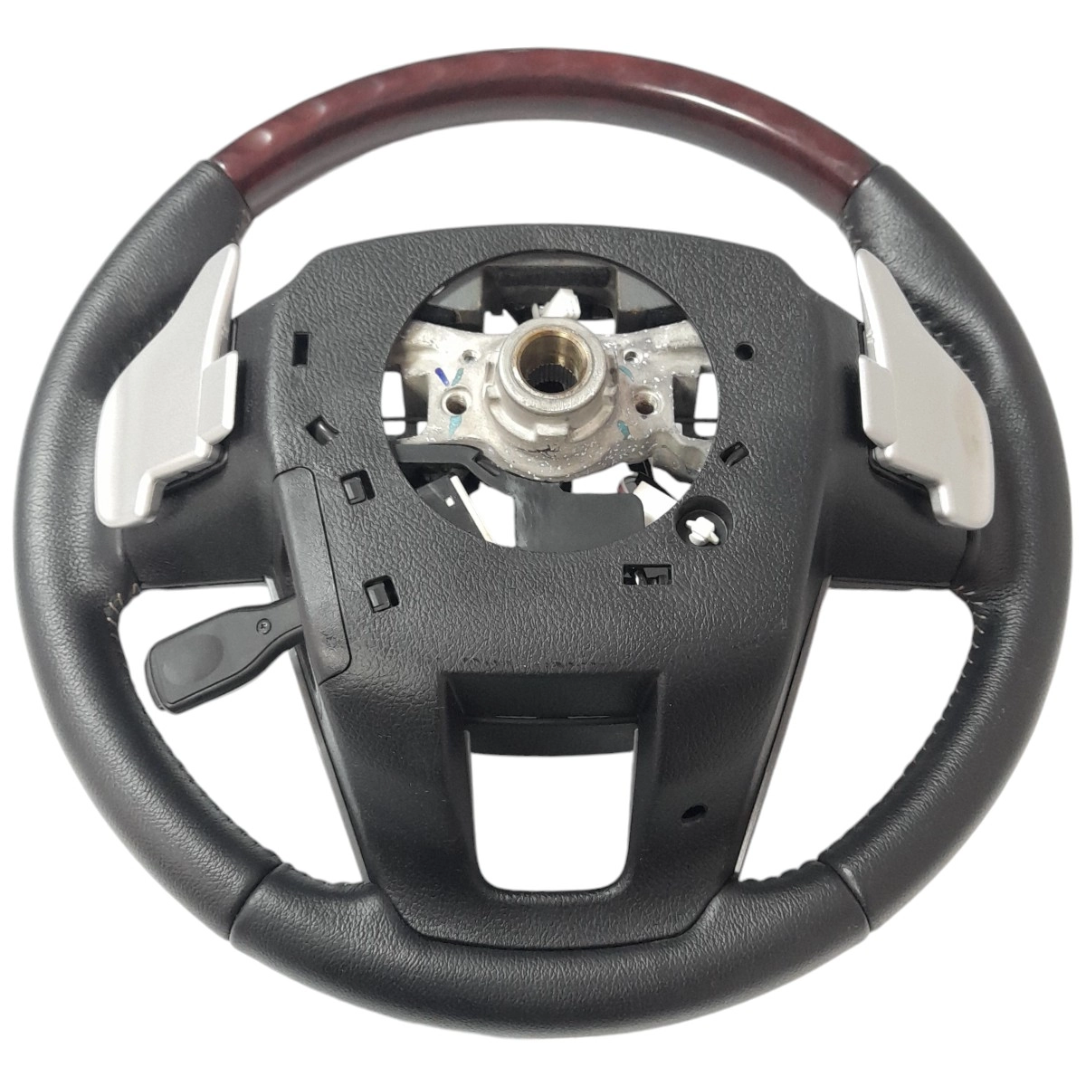 Volante de direção com comandos Hilux sw4 2020 2.8 aut
