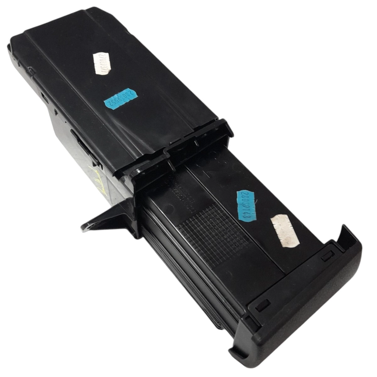 Porta copo esquerdo Hilux sw4 2020 2.8 aut