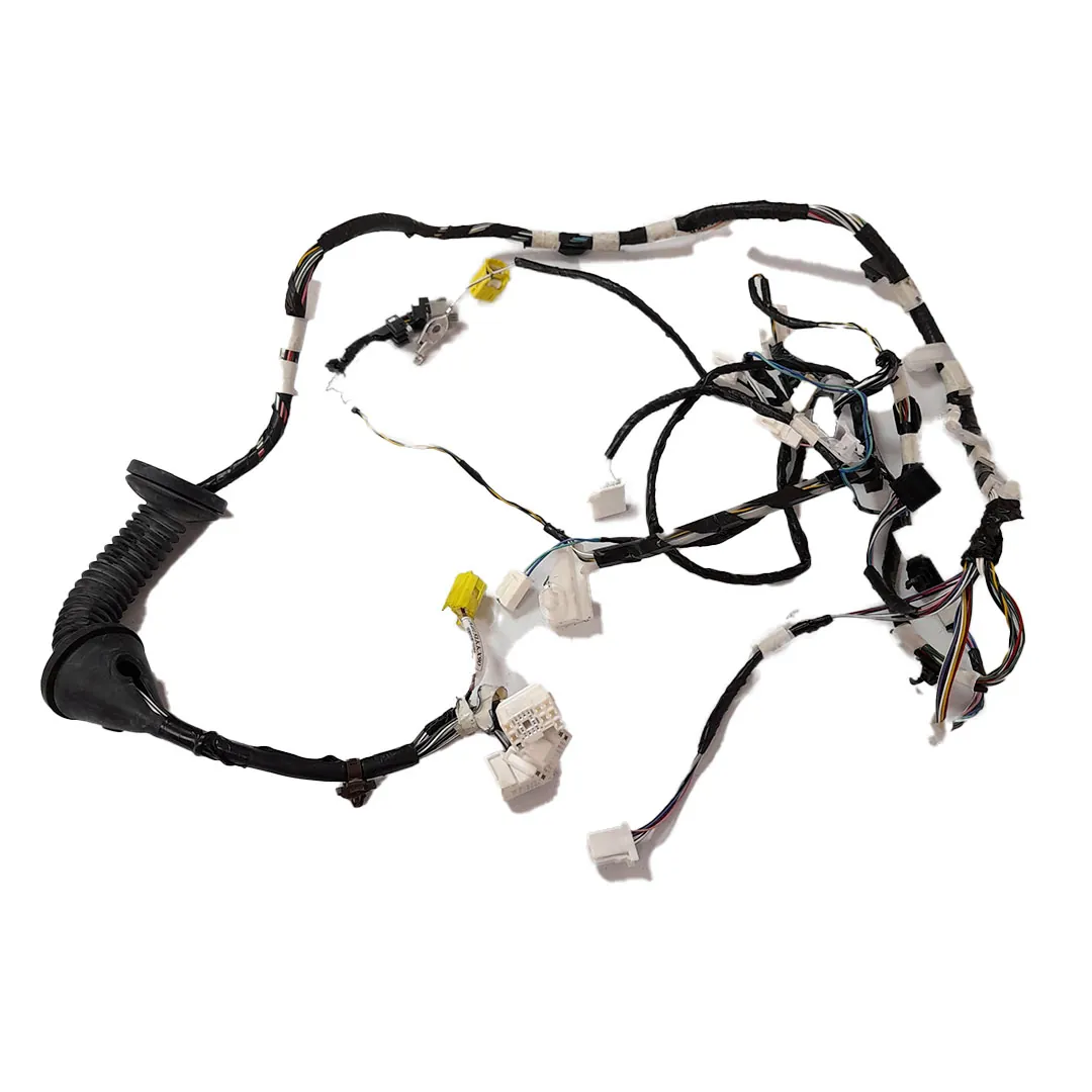 Chicote elétrico porta diant dir Hilux sw4 2020 2.8 aut