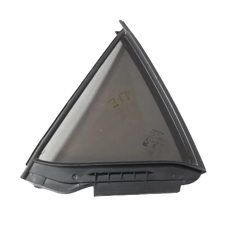 Vidro fixo porta tras esq Hilux sw4 2020 2.8 aut