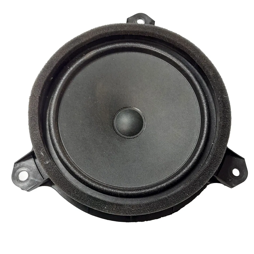 Alto falante porta tras dir Hilux sw4 2020 2.8 aut