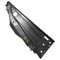 Suporte Guia Parachoque Traseiro Direito Hilux sw4 2020 2.8