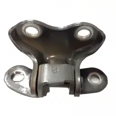 Dobradiça porta diant dir Hilux sw4 2020 2.8 aut
