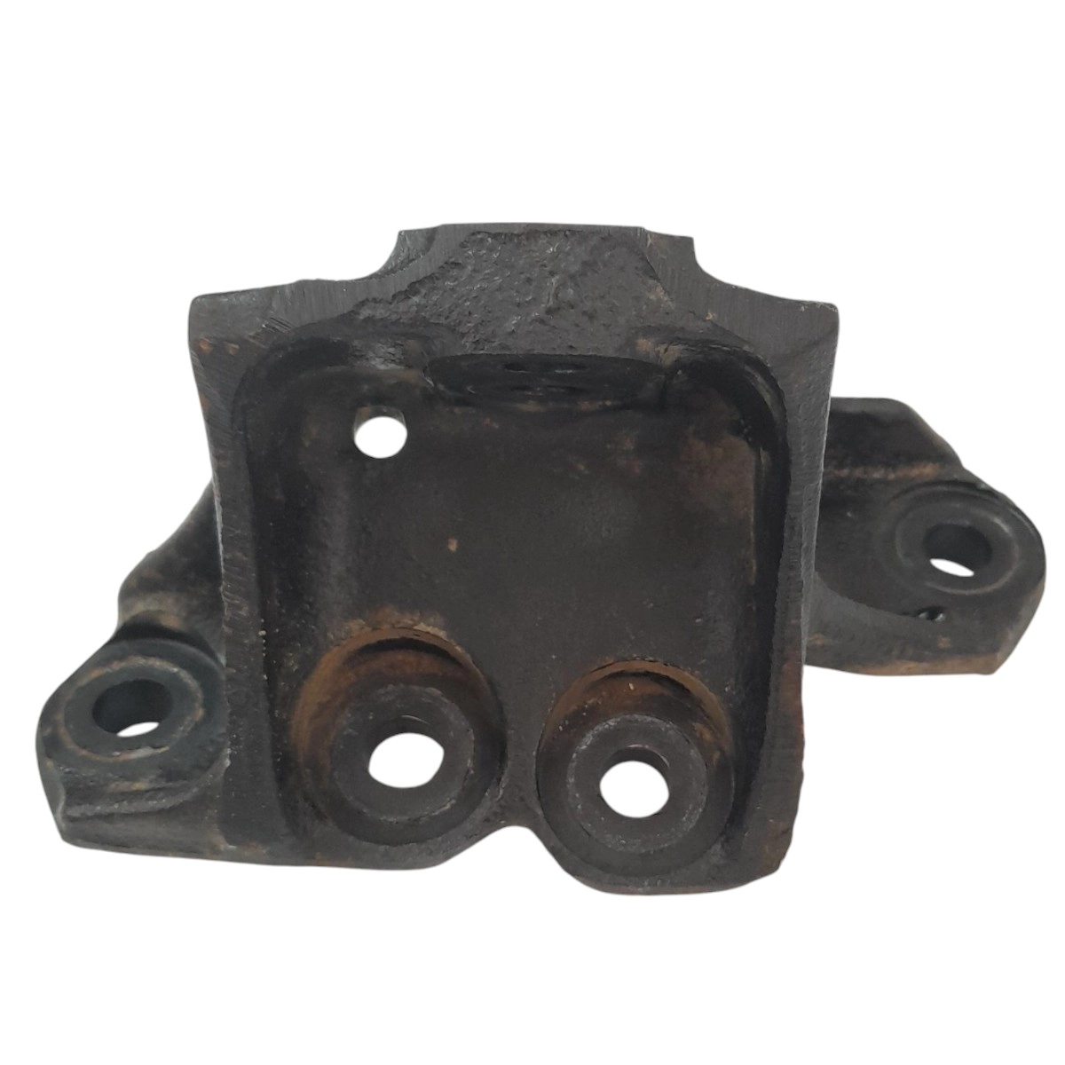 Suporte do coxim esq do motor Trailblazer 2.8 ltz 2015